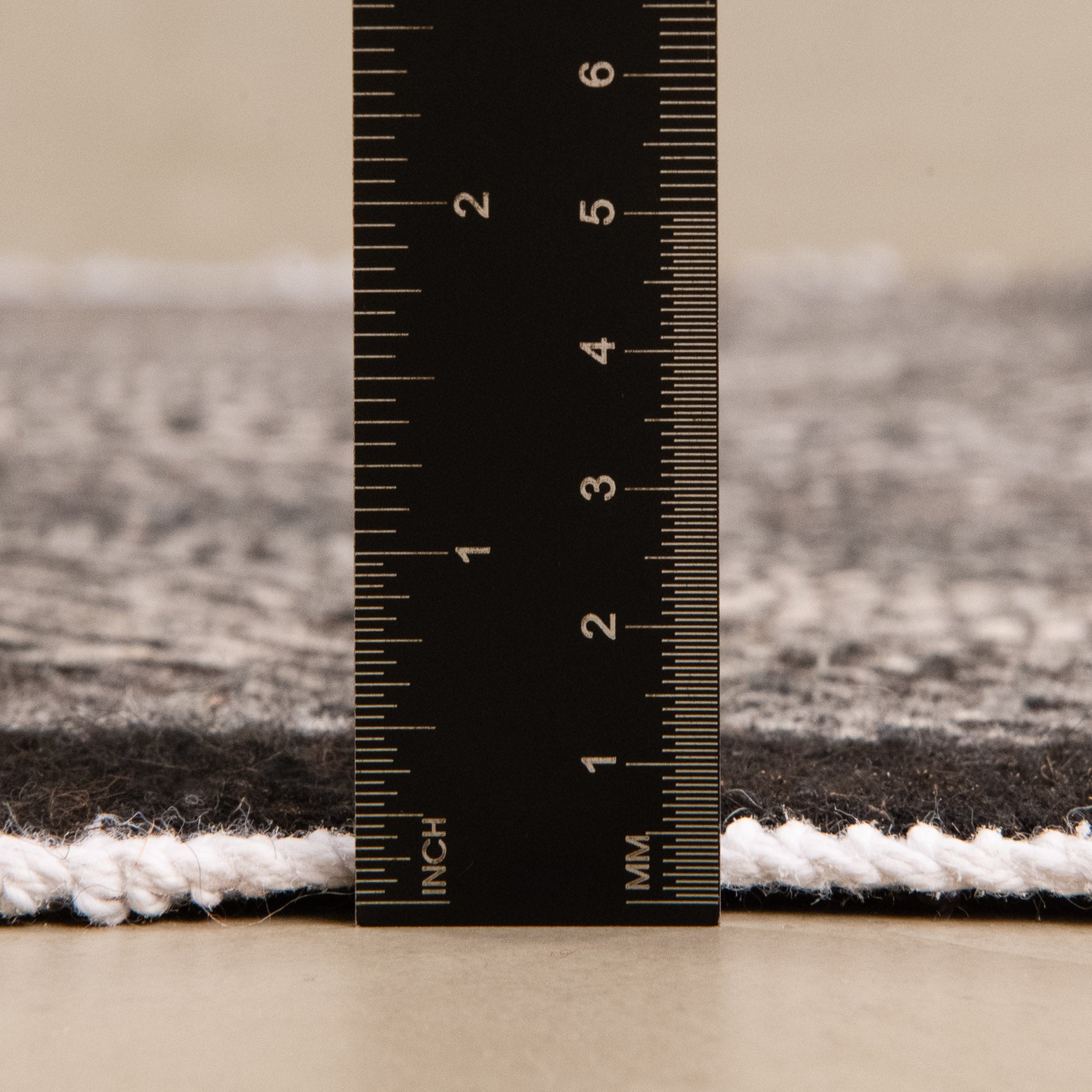 Soheir - taznakht kilim rug - Benisouk