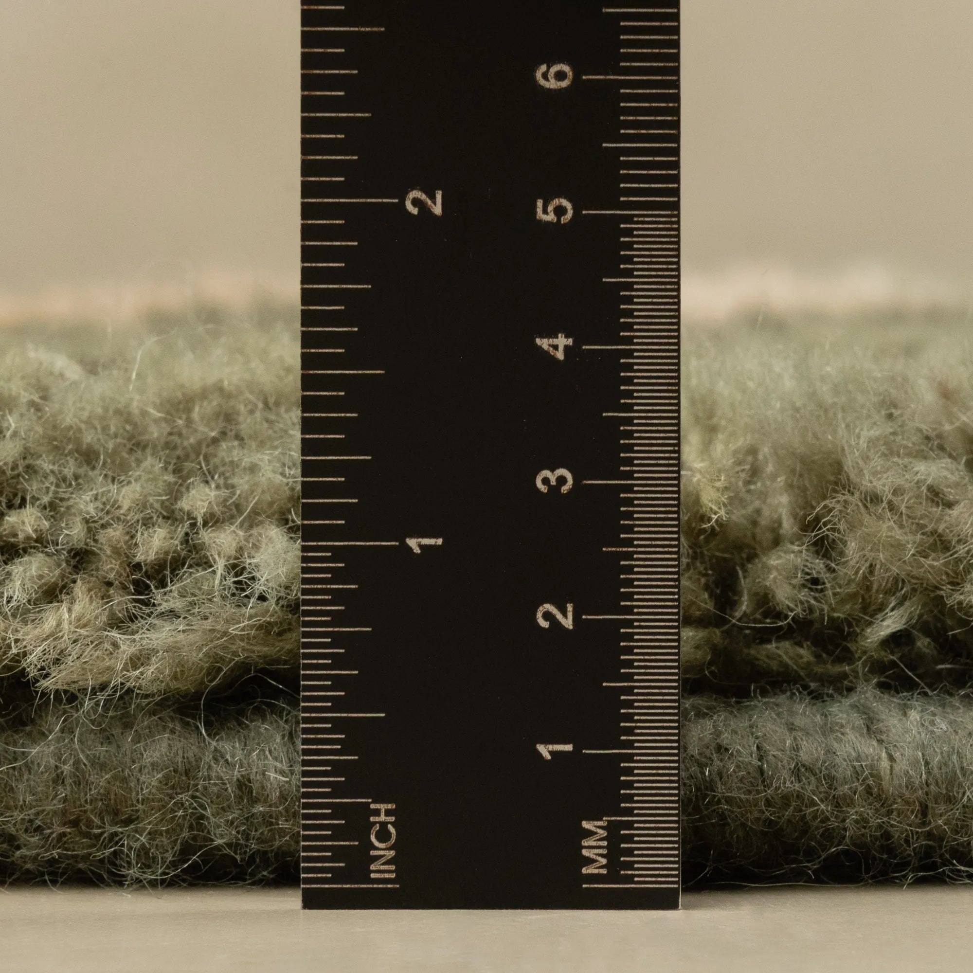 Soldier Round - Luxury Shag Moroccan Rug - Benisouk