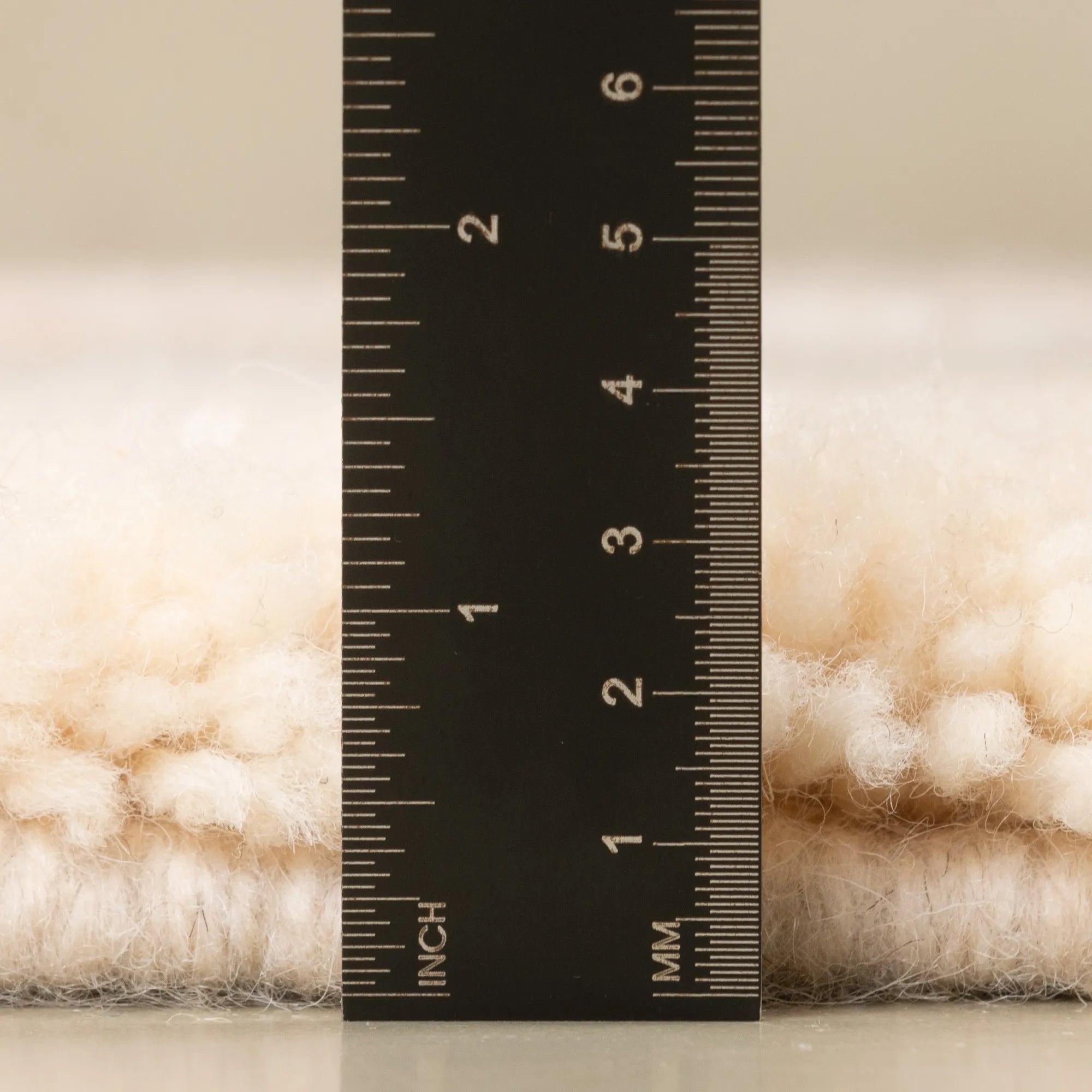 Spaceship - Luxury Shag Moroccan Rug - Benisouk