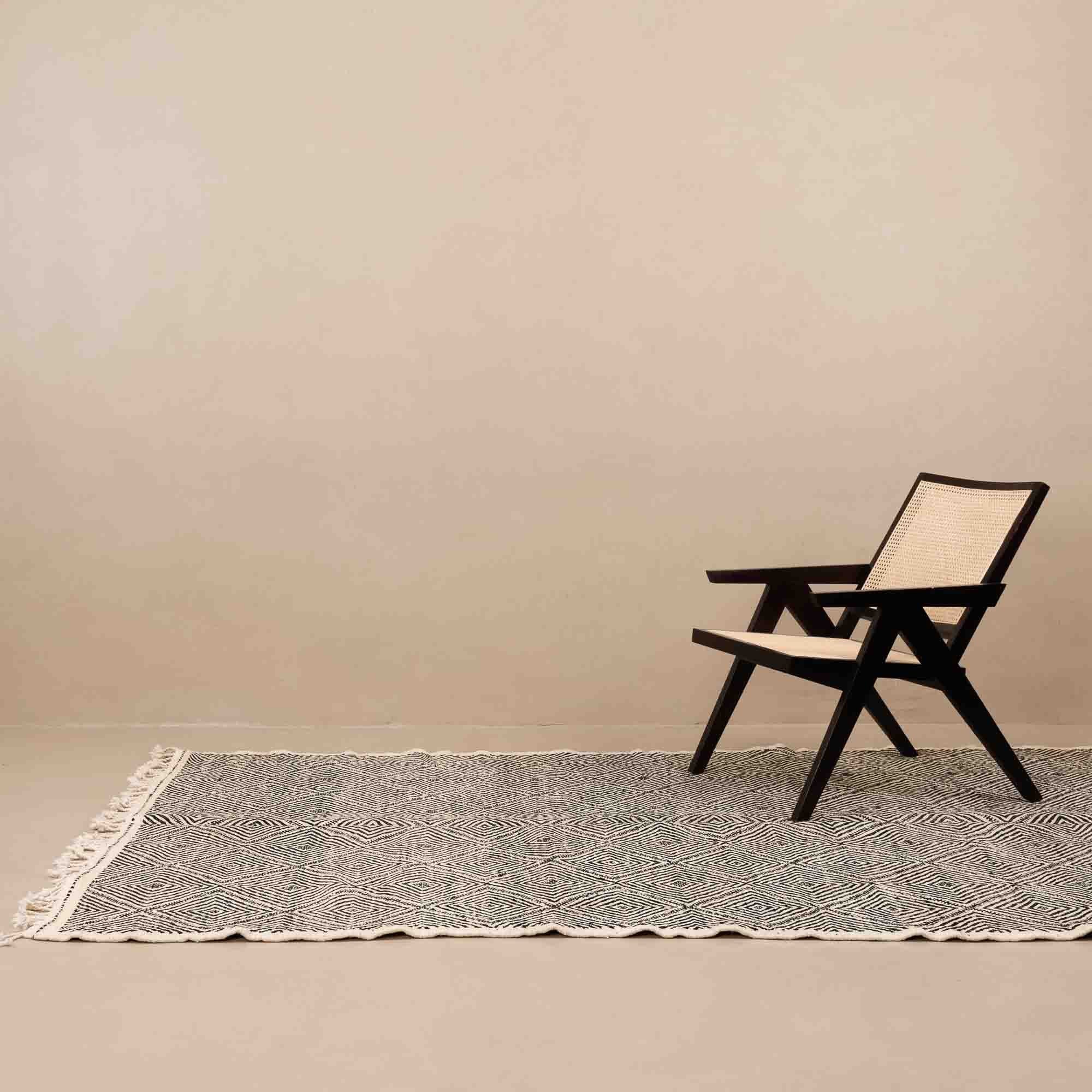 Tafrara - taznakht kilim rug - Benisouk