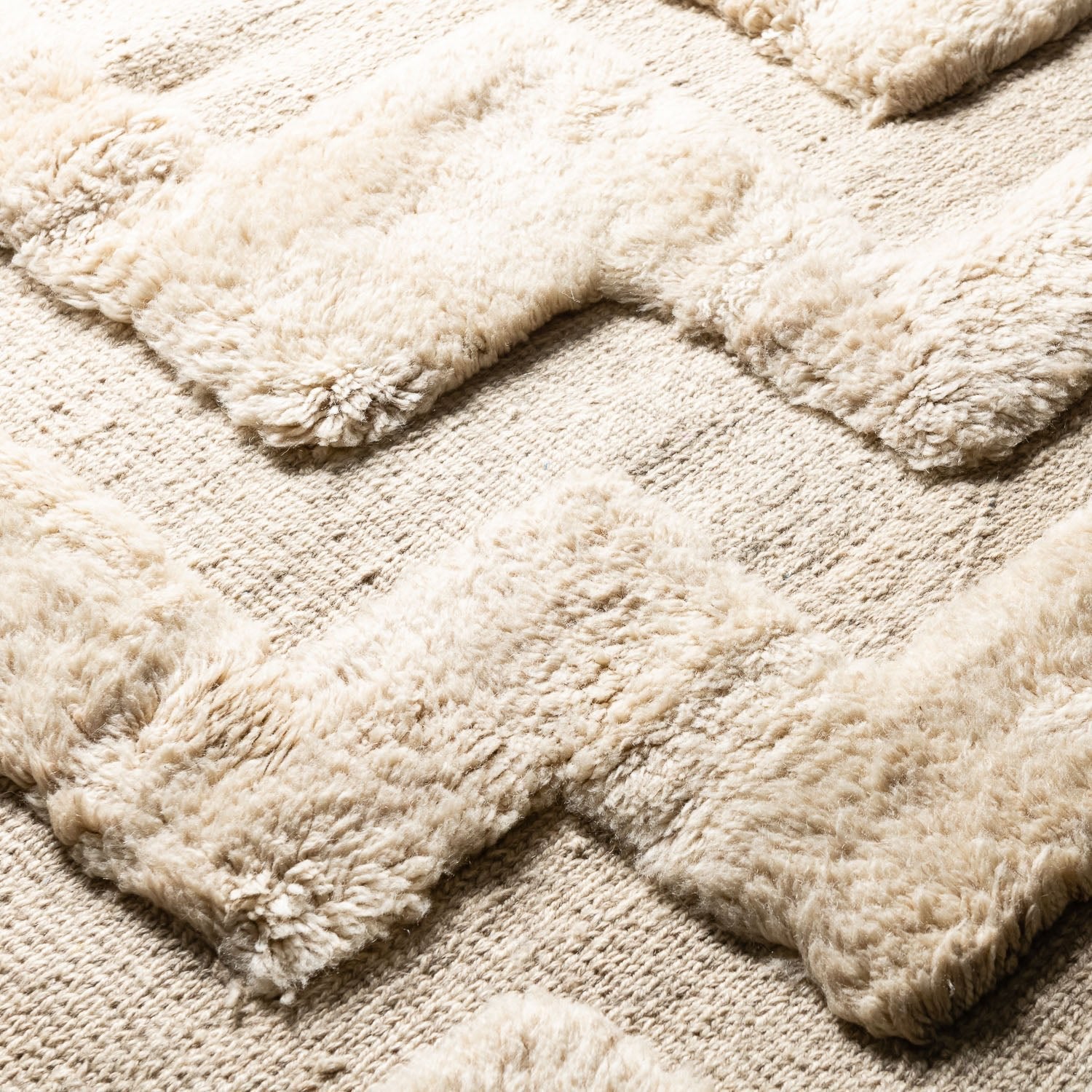 Tahra - Luxury Shag Moroccan Rug - Benisouk