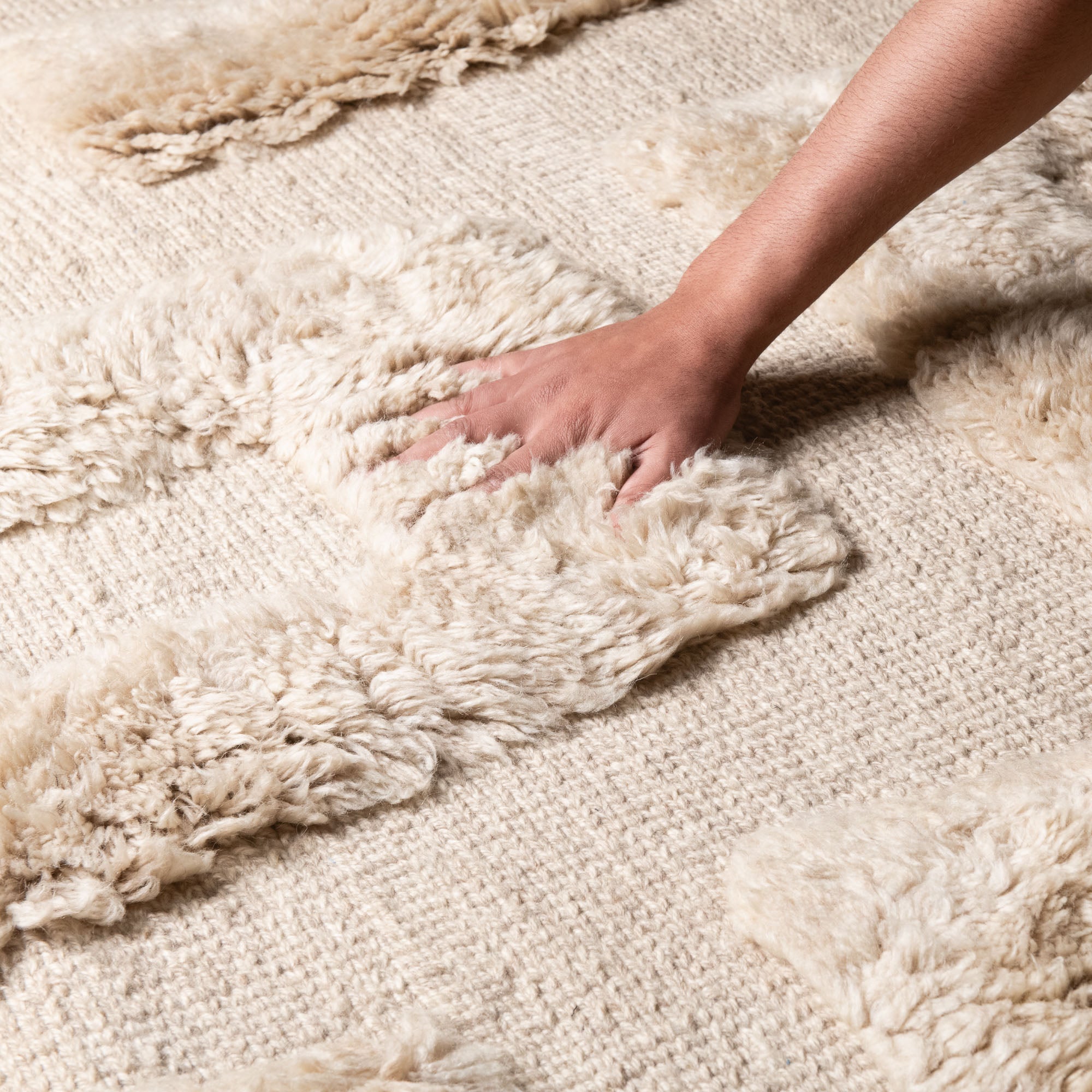 Tahra - Luxury Shag Moroccan Rug - Benisouk