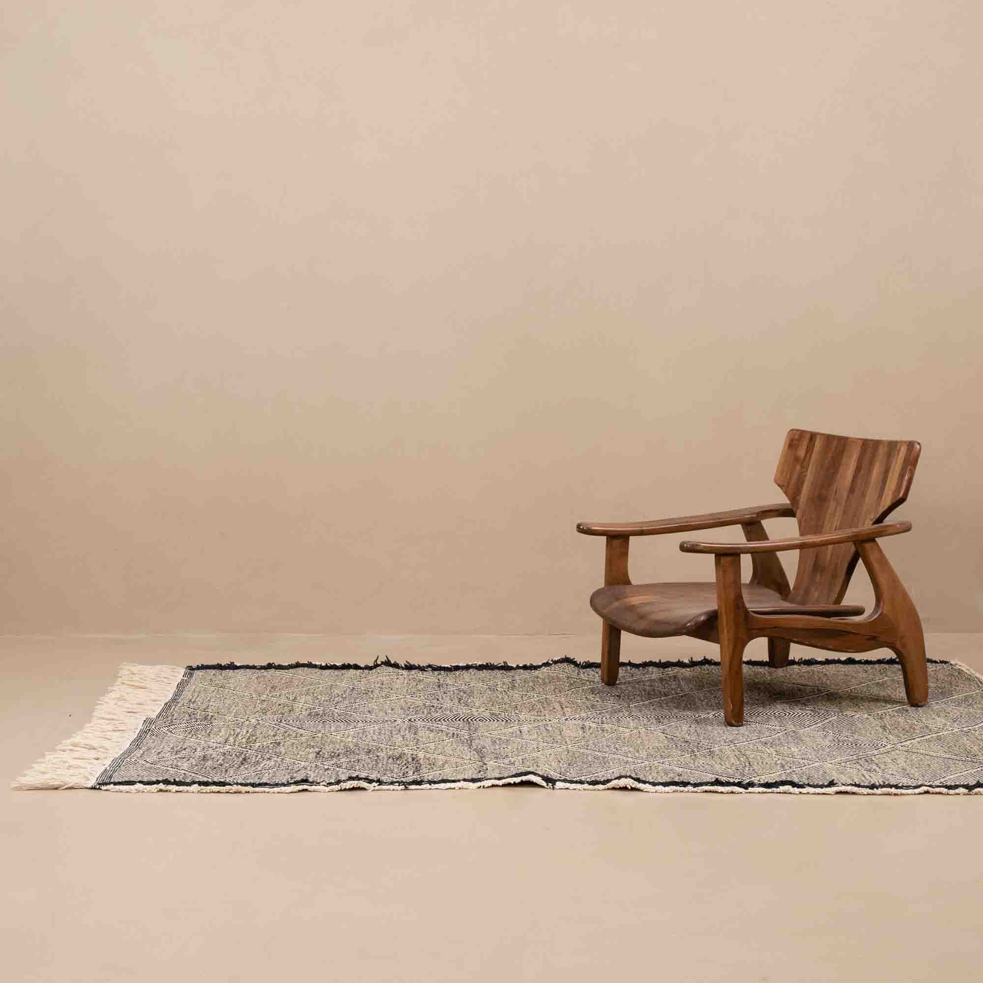 Tamazgha - taznakht kilim rug - Benisouk