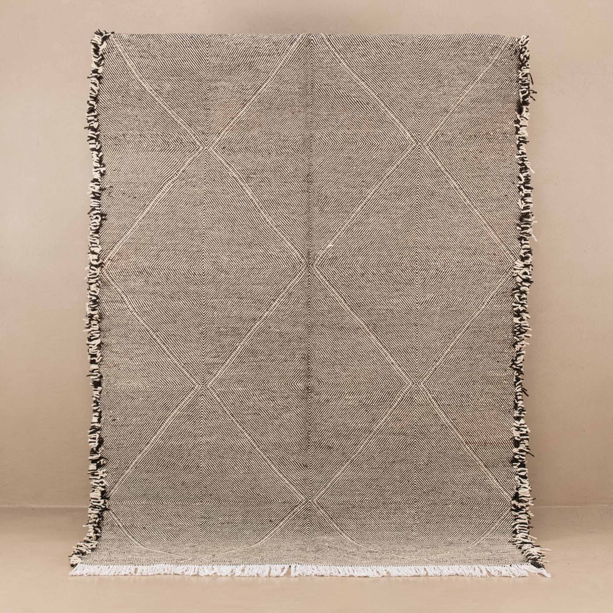 Tamemt - taznakht kilim rug - Benisouk