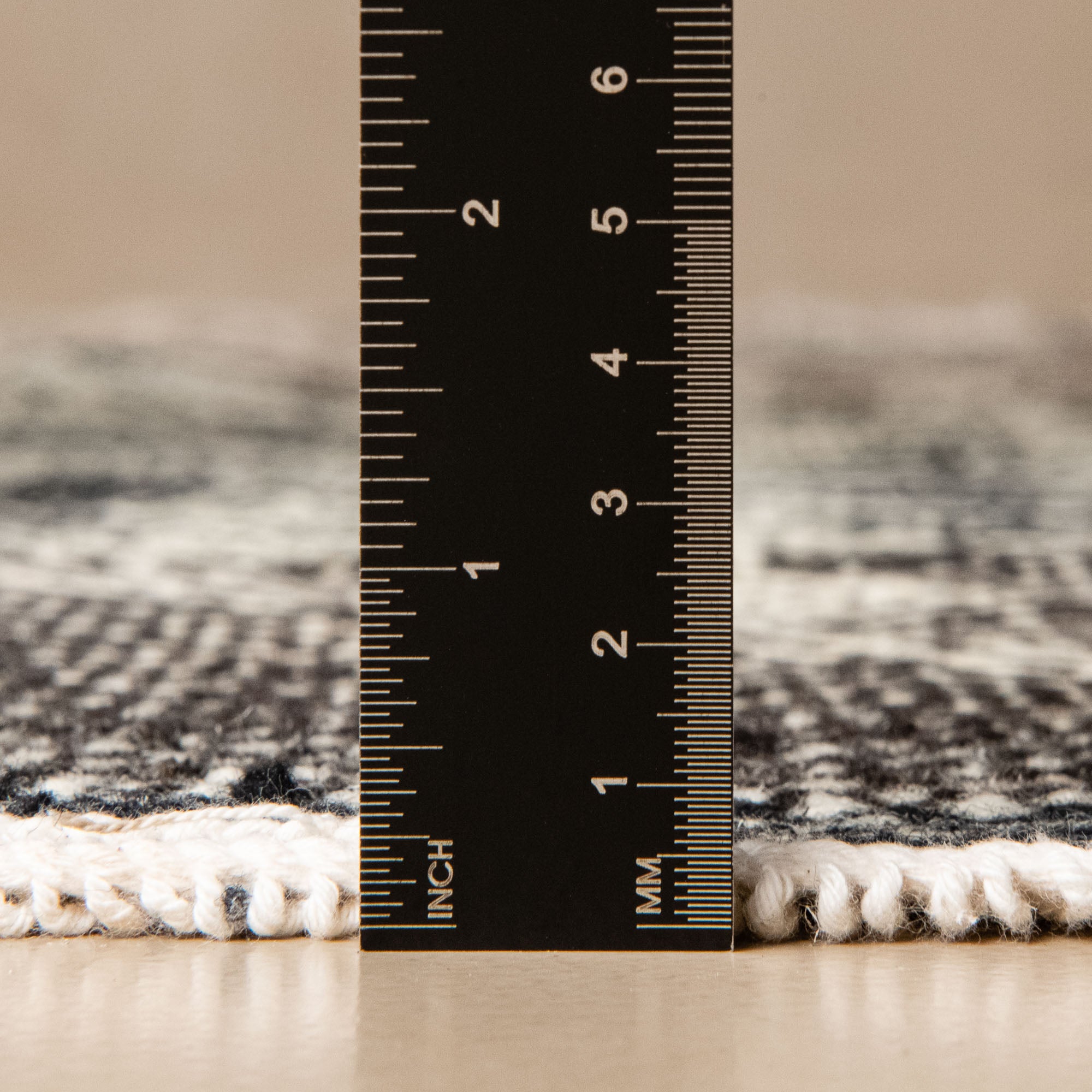 Tamghara - taznakht kilim rug - Benisouk