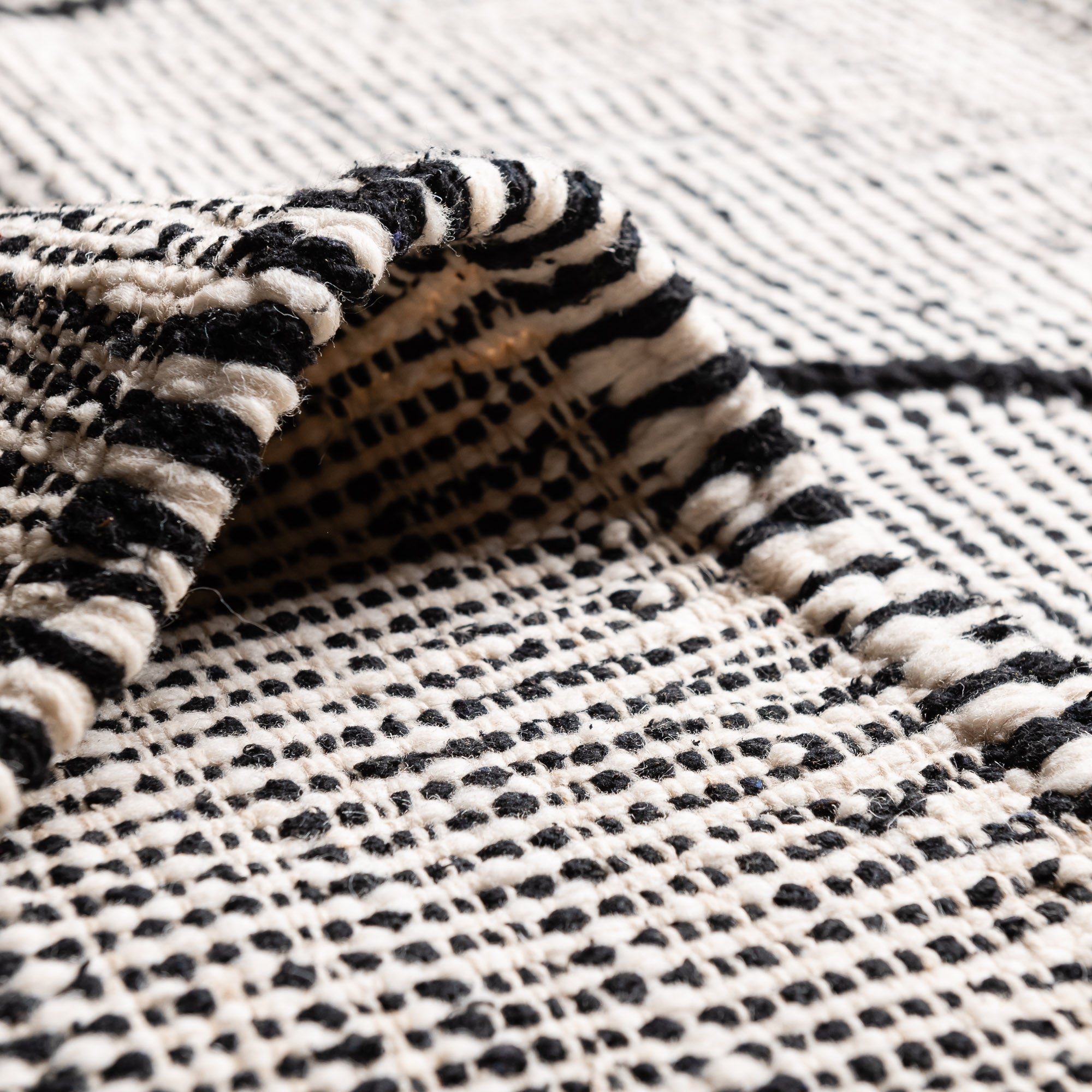 Tamuda - Taznakht kilim rug - Benisouk