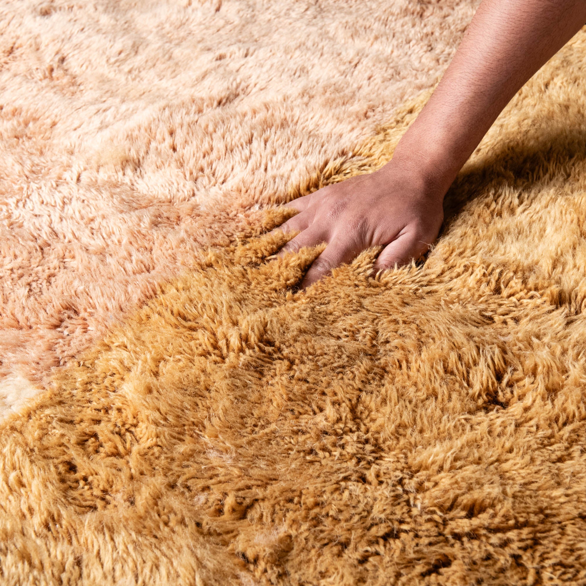 Tangerine Dream - Luxury Shag Moroccan Rug - Benisouk