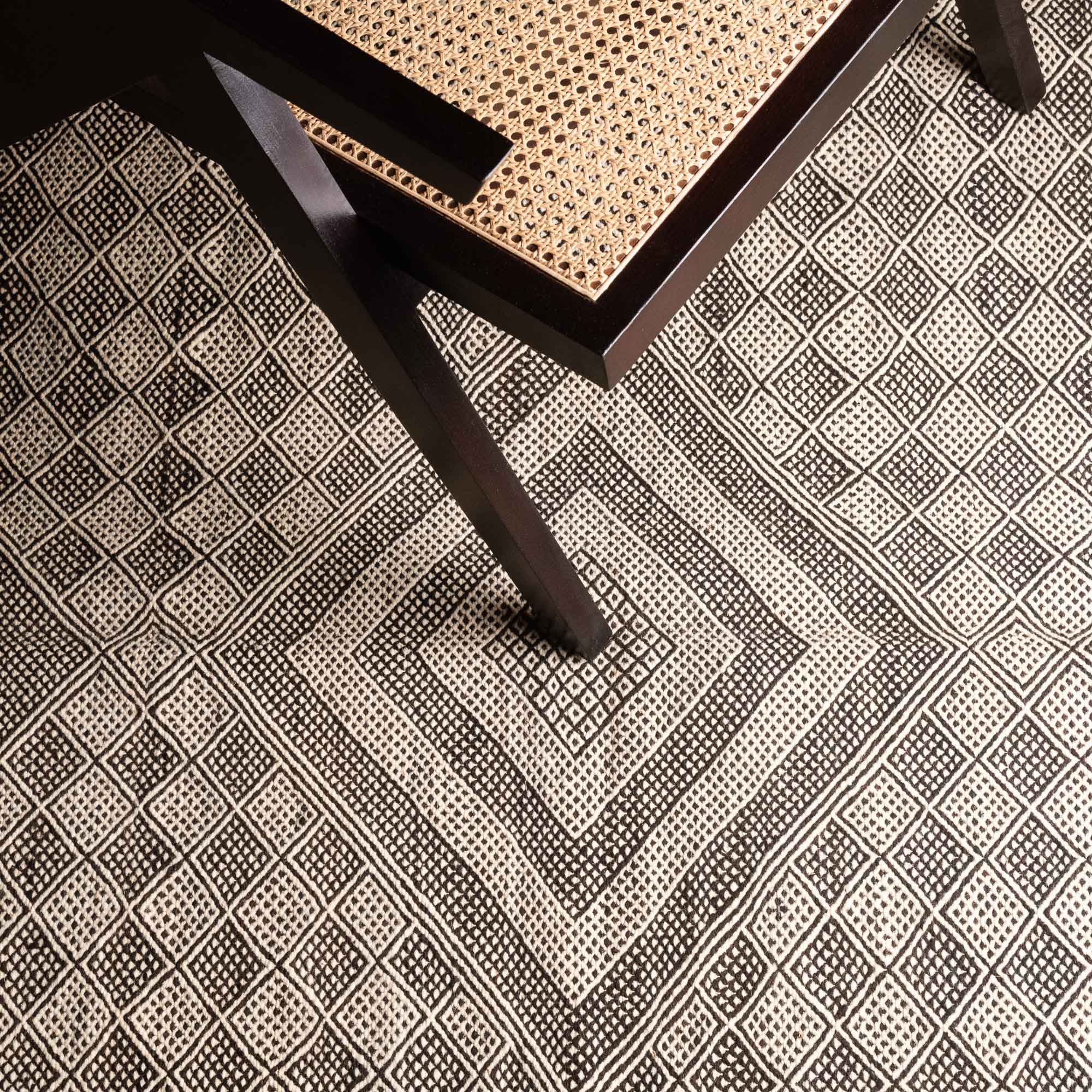 Taniya - taznakht kilim rug - Benisouk