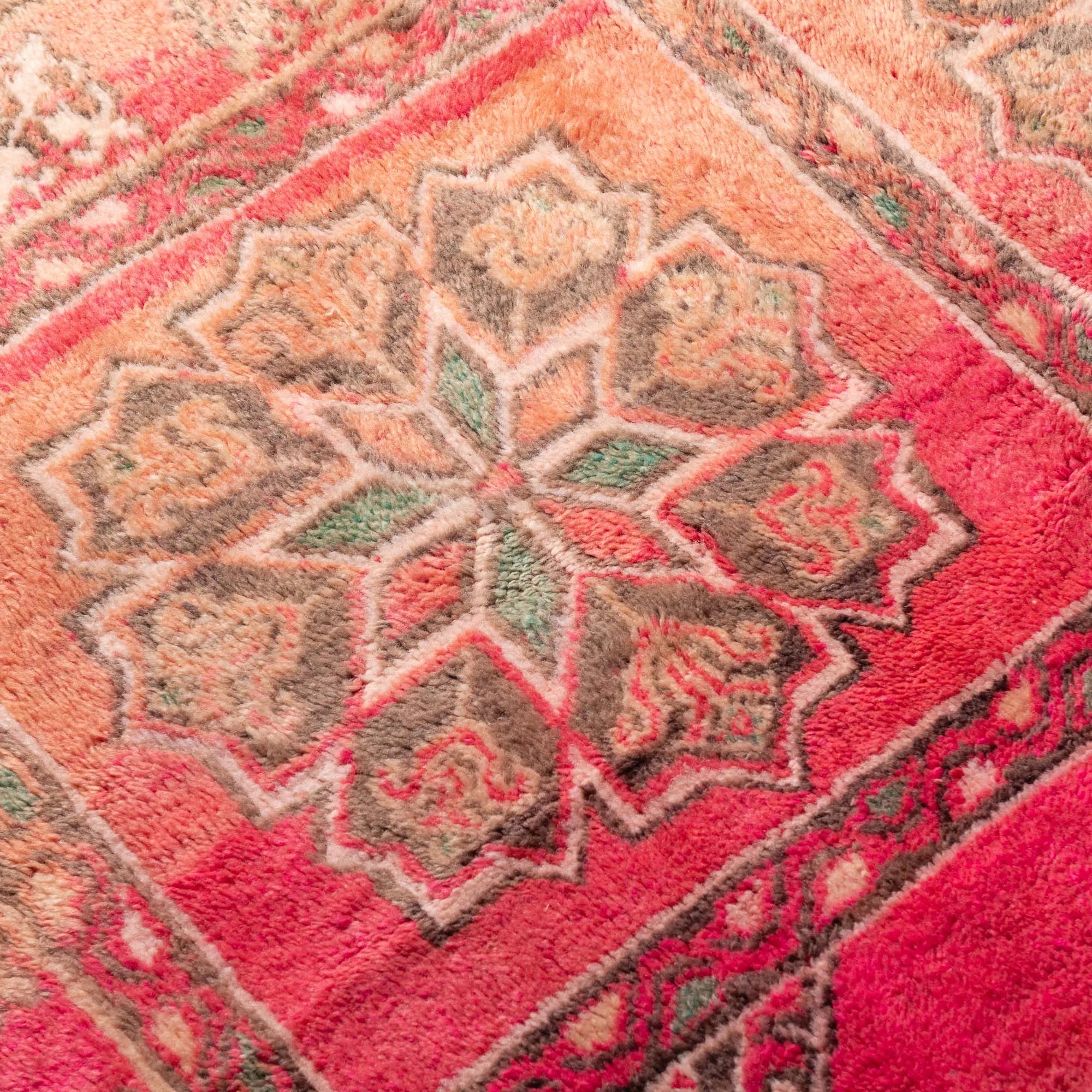 Termoss - vintage boujad rug - Benisouk