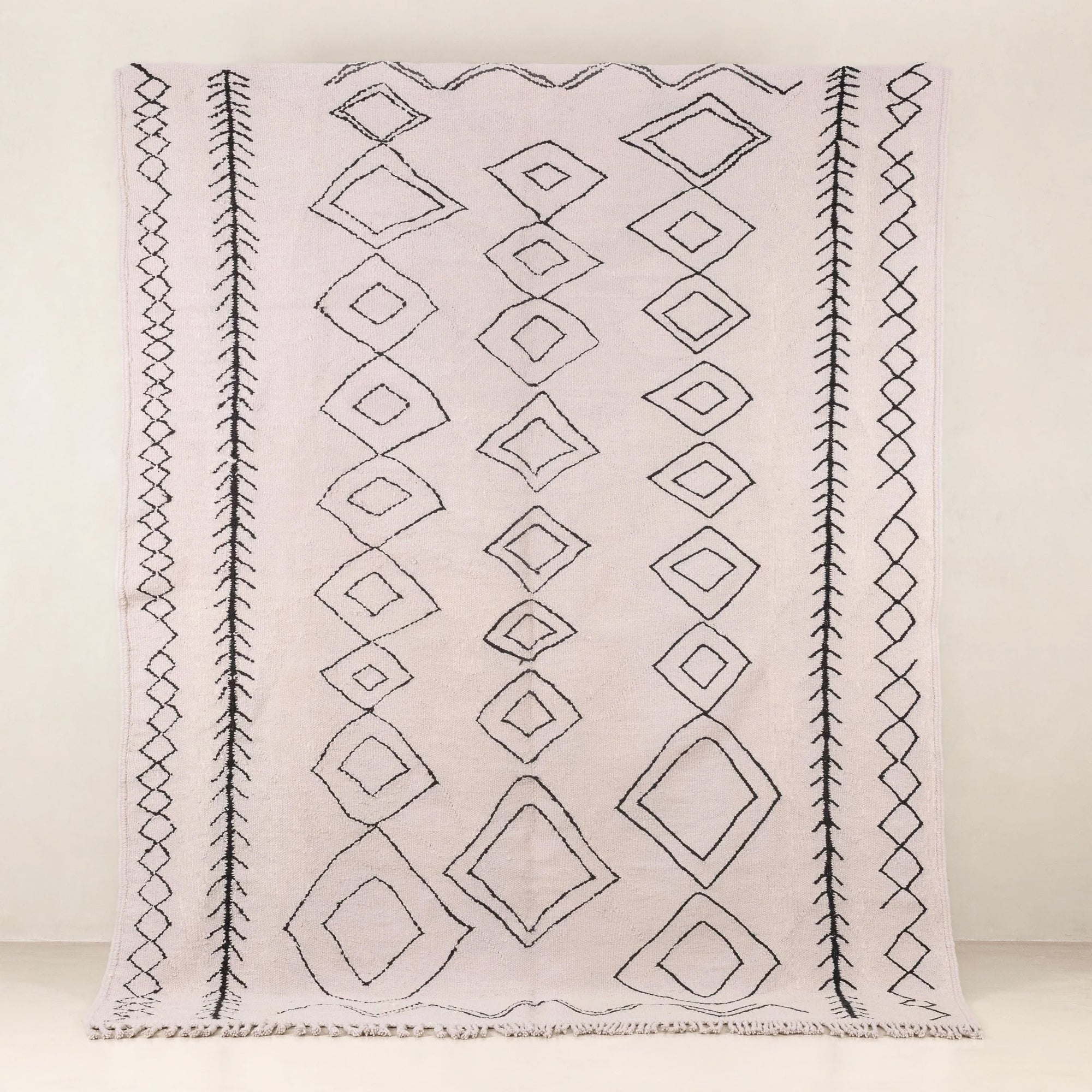 Tumsilt - Flatweave Moroccan rug