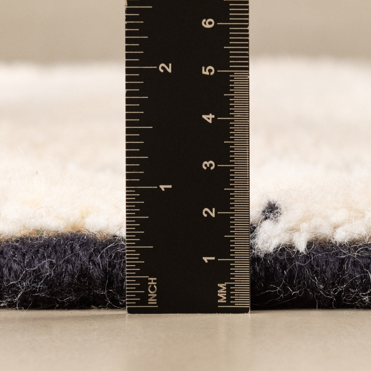 Unbalanced Ratio - Luxury Shag Moroccan Rug - Benisouk