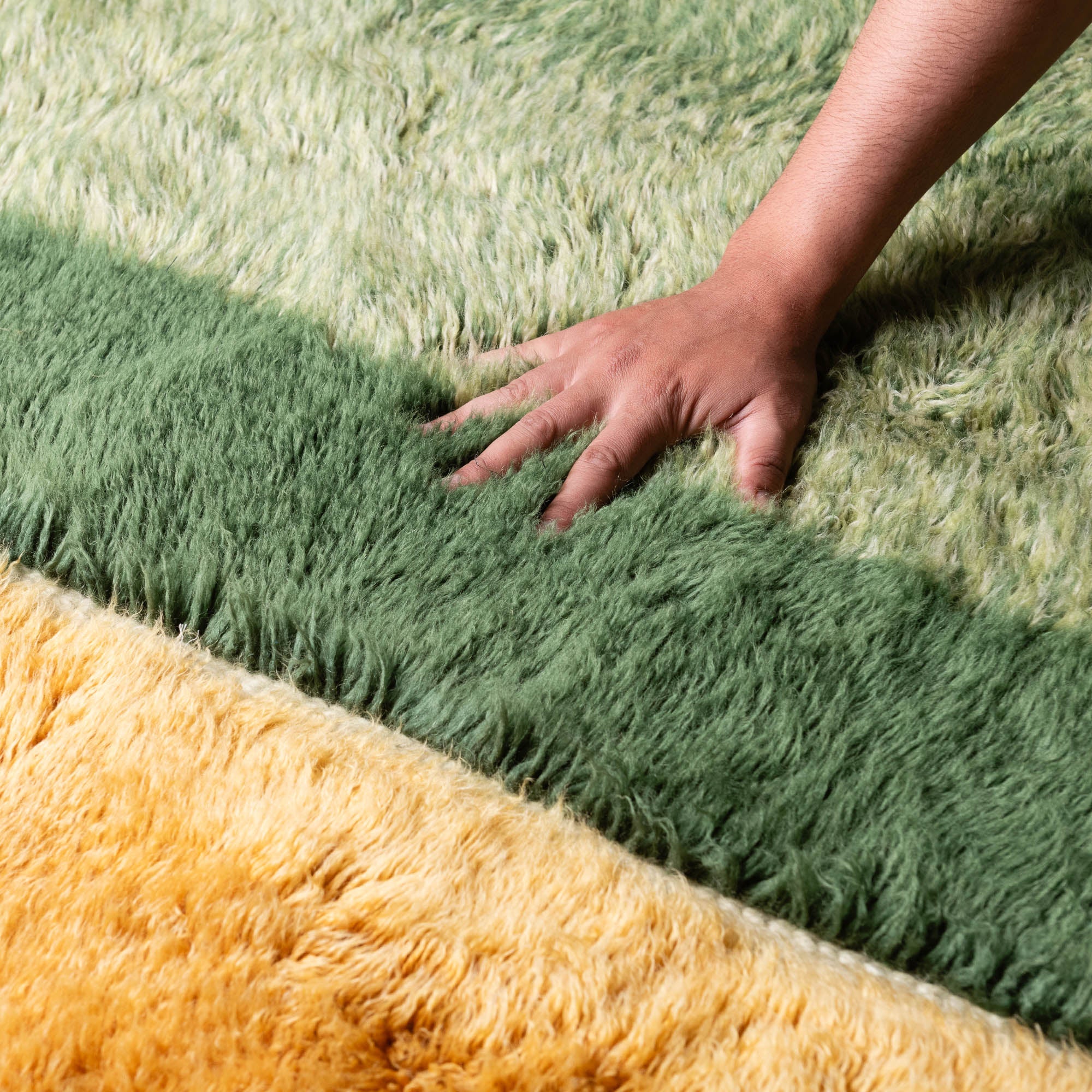 Verdant Dune - Luxury Shag Moroccan Rug - Benisouk