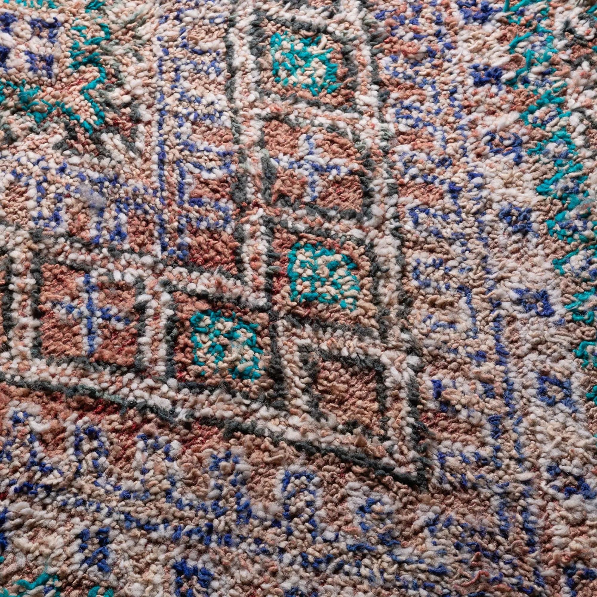 Wakil - vintage beni mguild rug - Benisouk