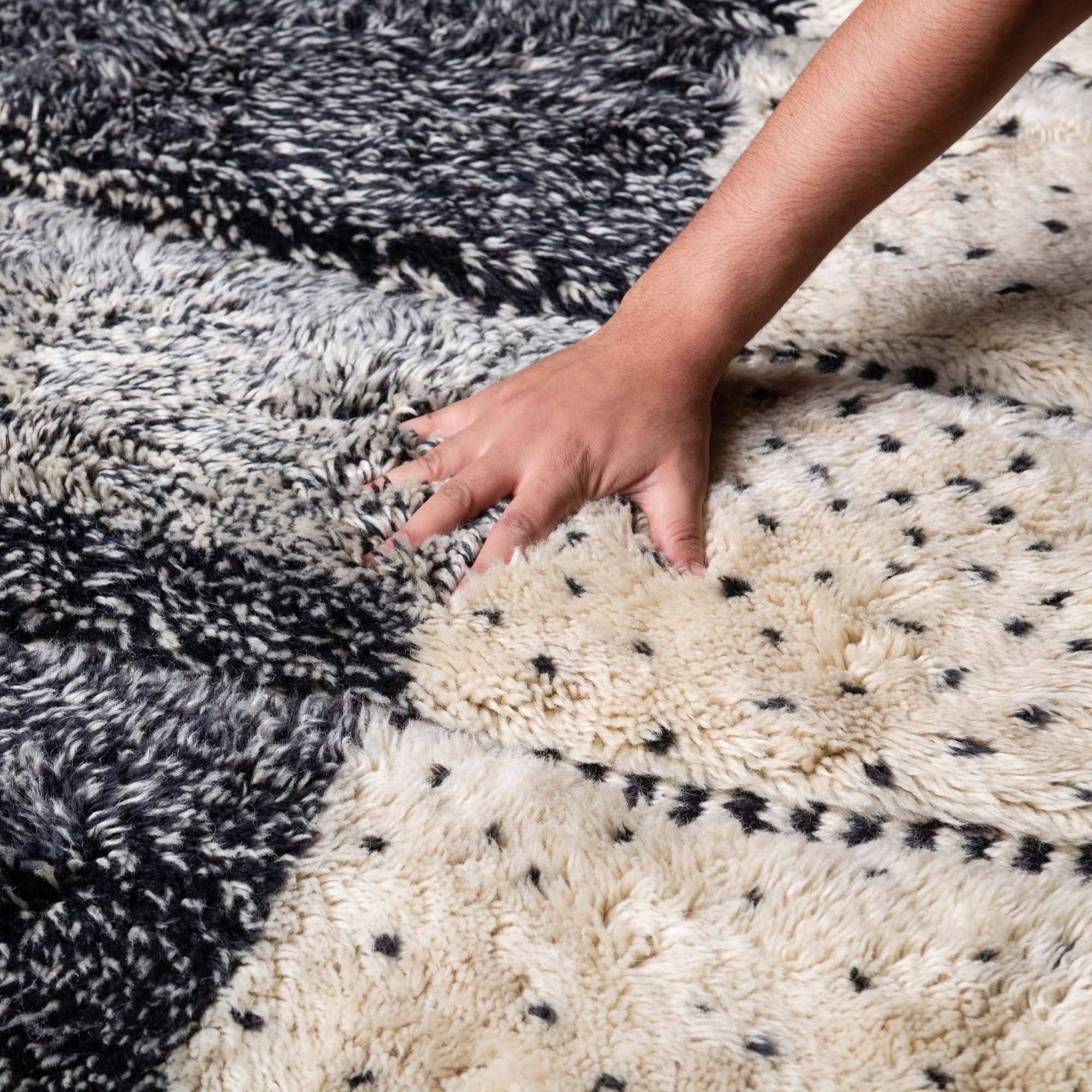 Walkway - Luxury Shag Moroccan Rug - Benisouk