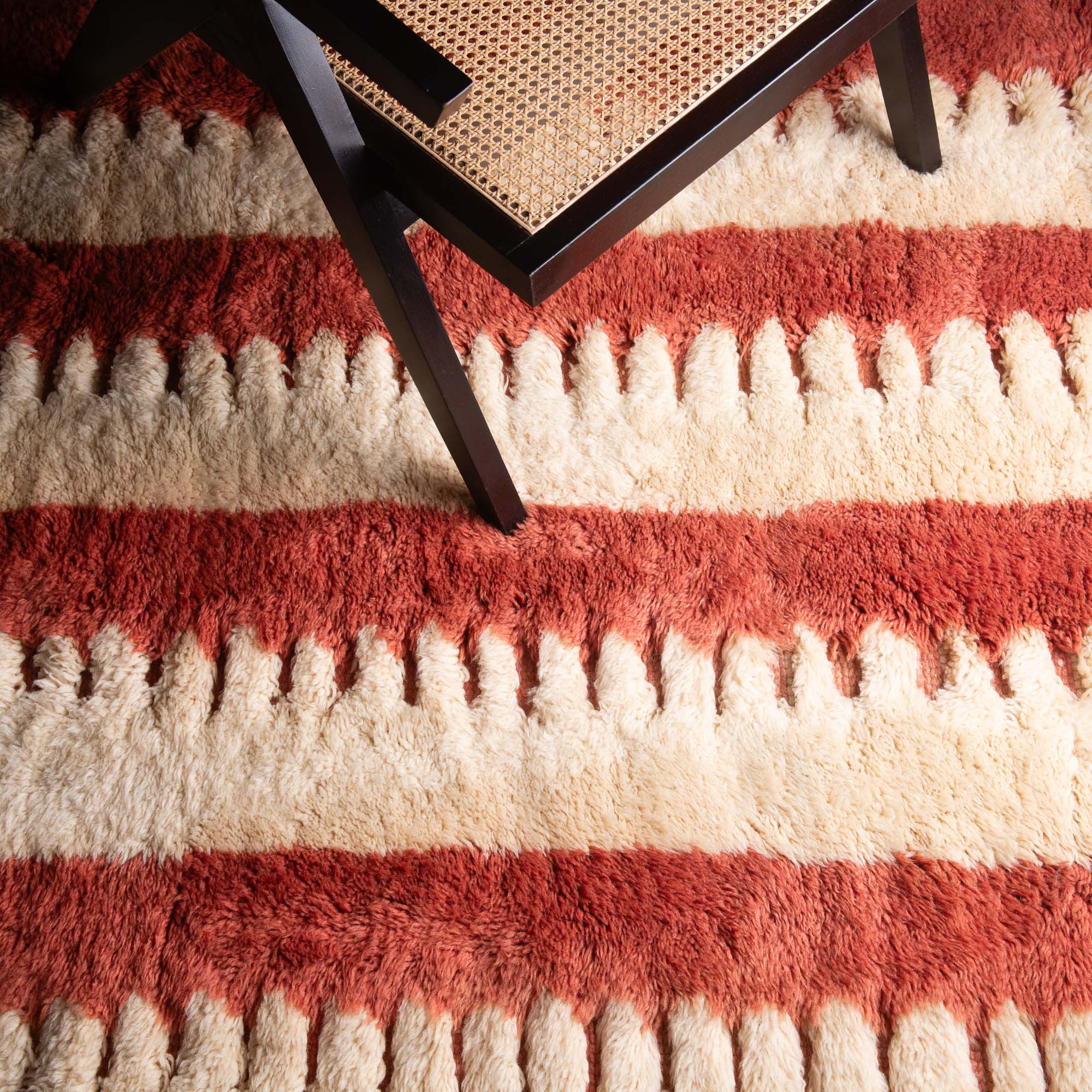 Warm Current - Luxury Shag Moroccan Rug - Benisouk