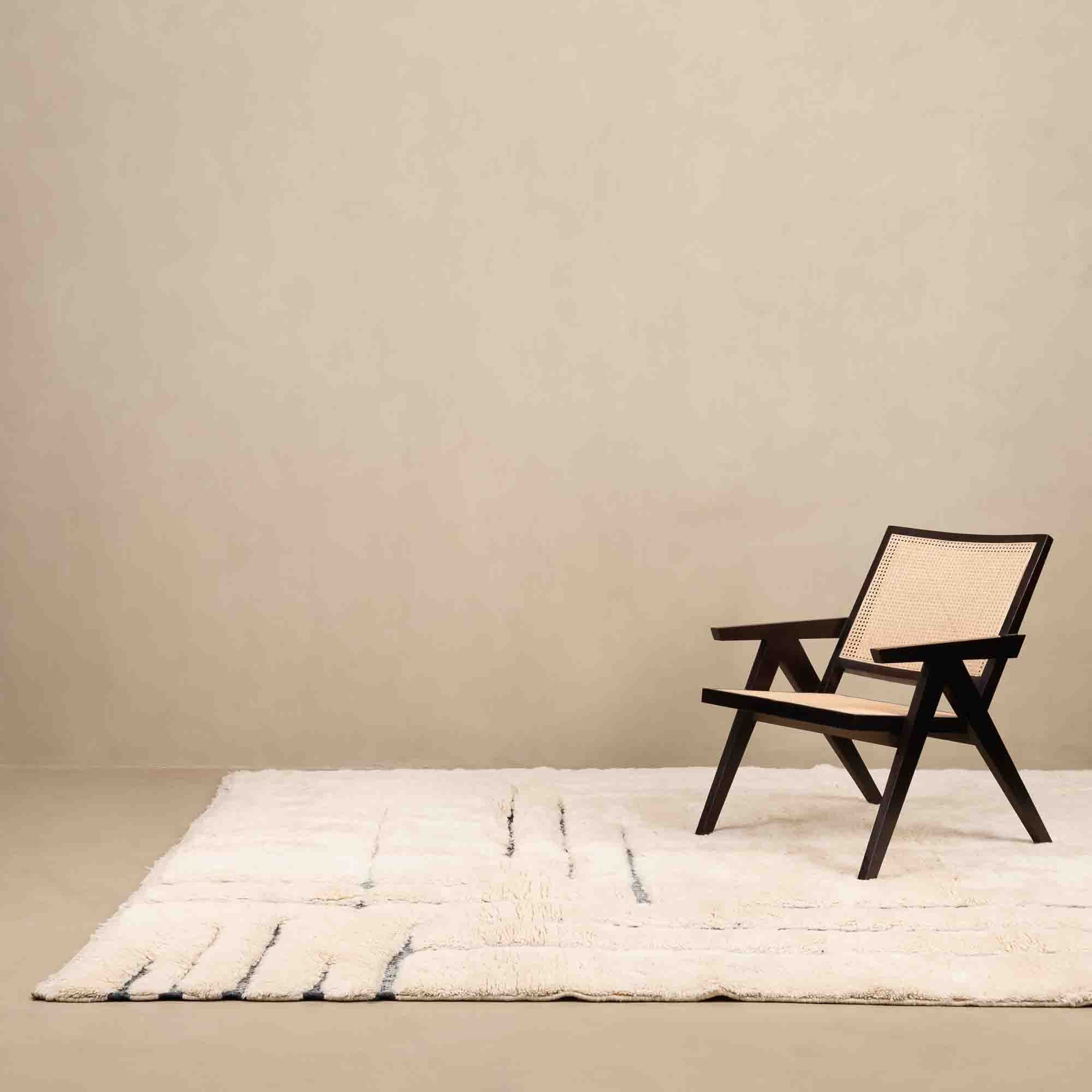 Whispered Lines - Luxury Shag Moroccan Rug - Benisouk