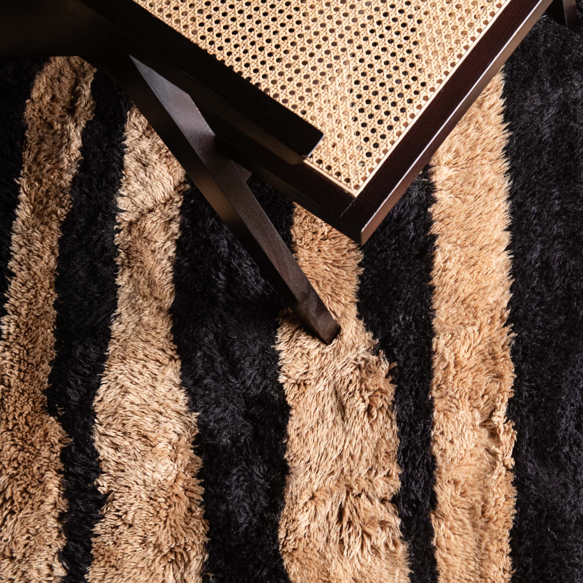 Wild Stripes - Luxury Shag Moroccan Rug - Benisouk