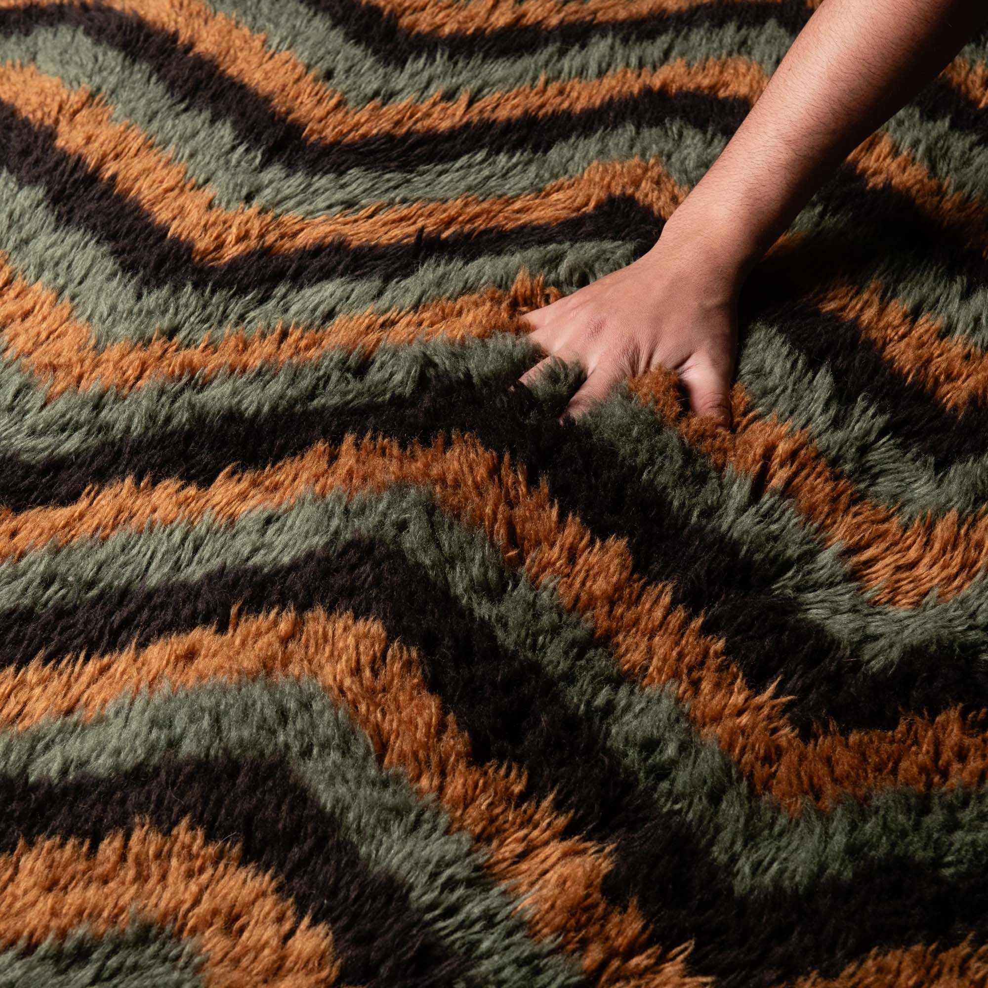 Winding track - Luxury Shag Moroccan Rug - Benisouk