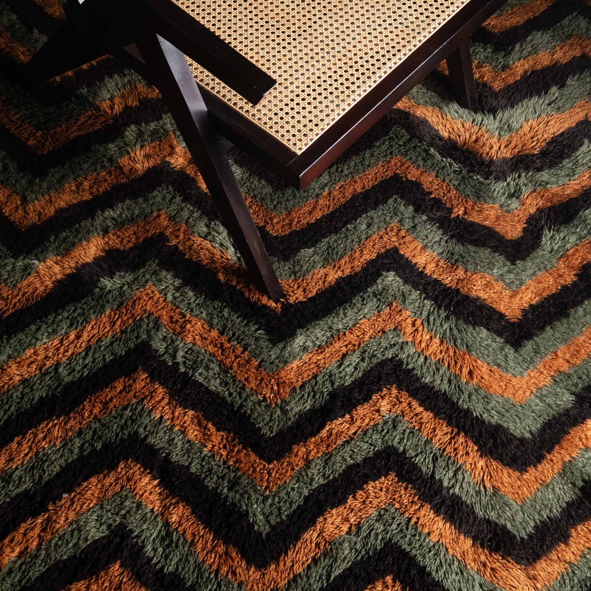 Winding track Round - Luxury Shag Moroccan Rug - Benisouk