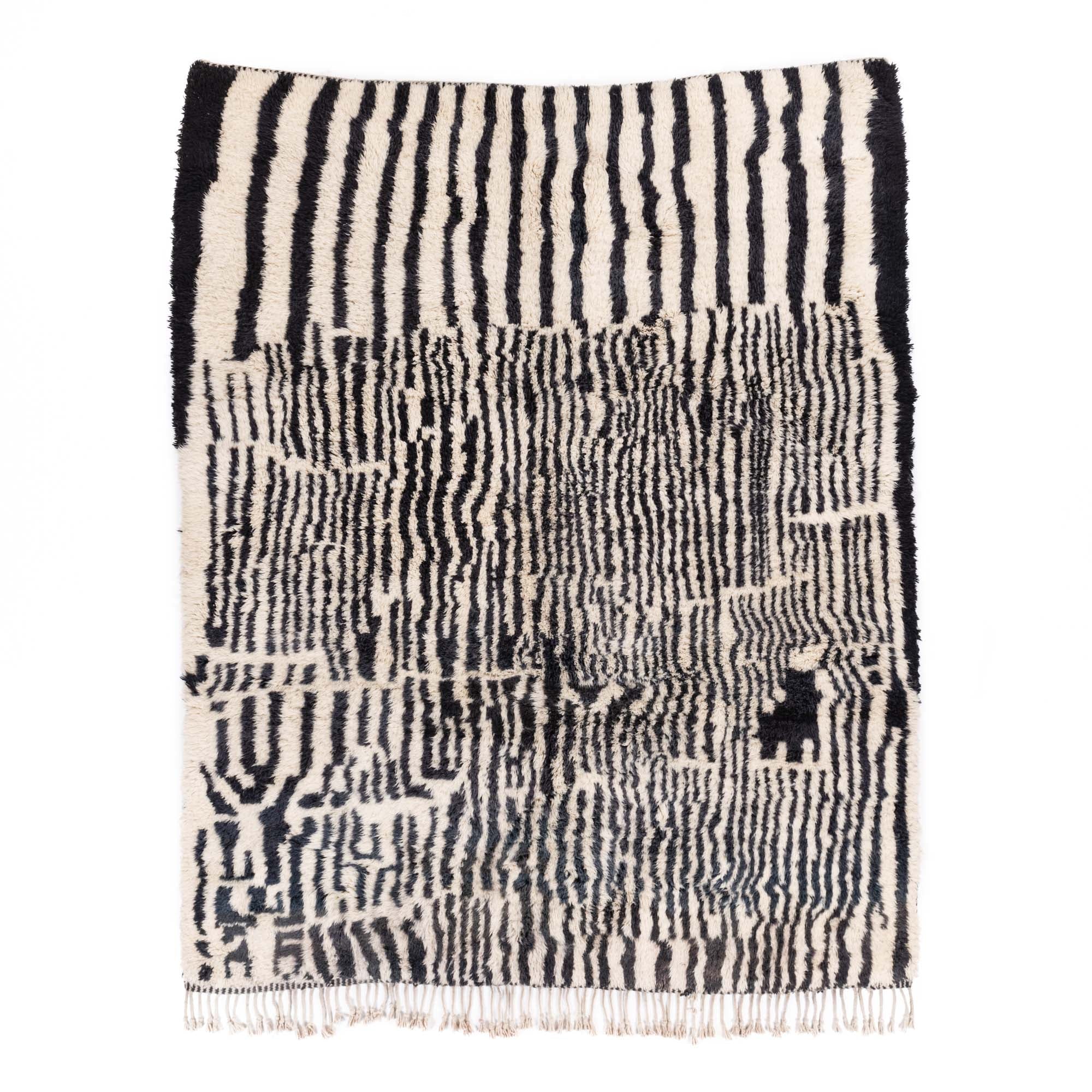 Woven Labyrinth - Luxury Shag Moroccan Rug - Benisouk