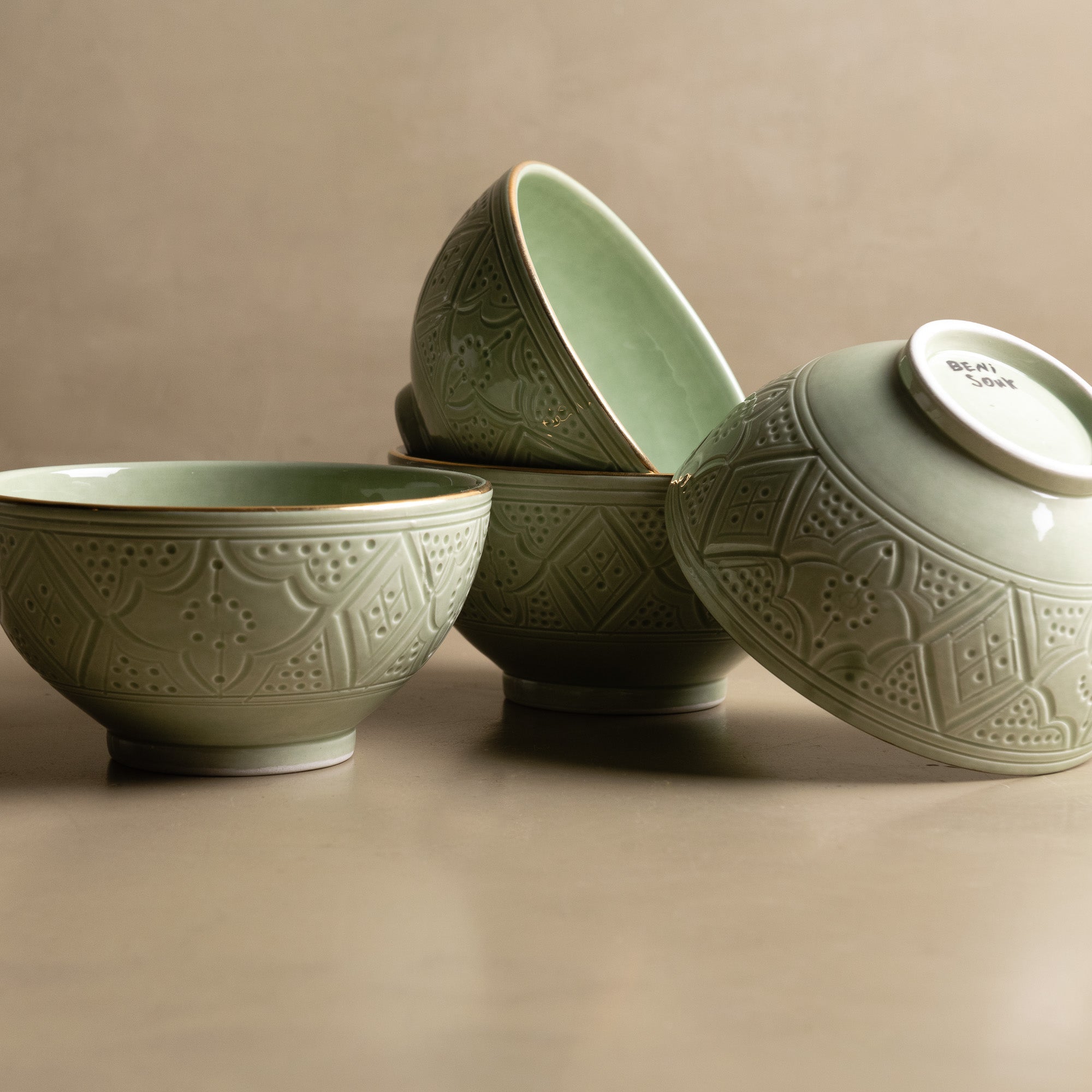 Zagora Green Bowl - Moroccan Dinnerware Adorned with 12 Carat Gold Accents - Benisouk