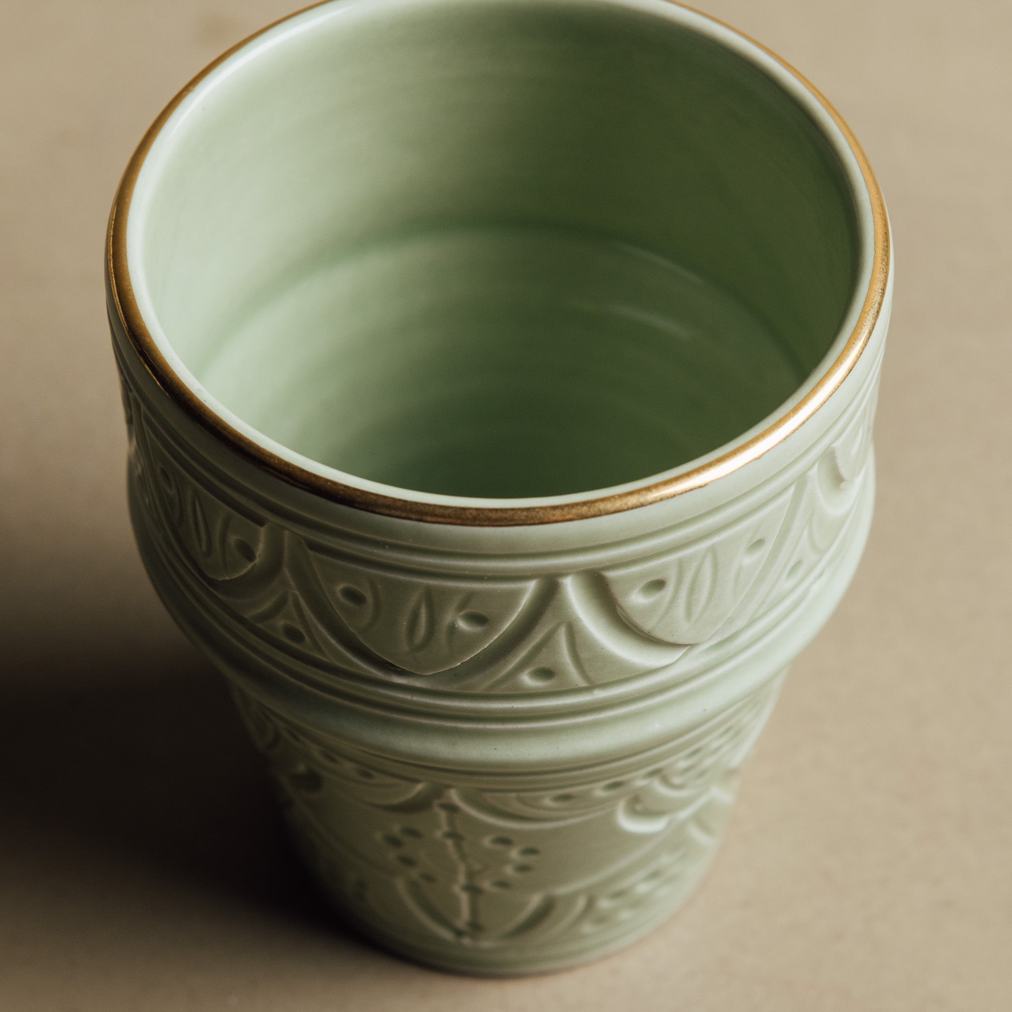 Zagora Green Cup - Moroccan Dinnerware Adorned with 12 Carat Gold Accents - Benisouk