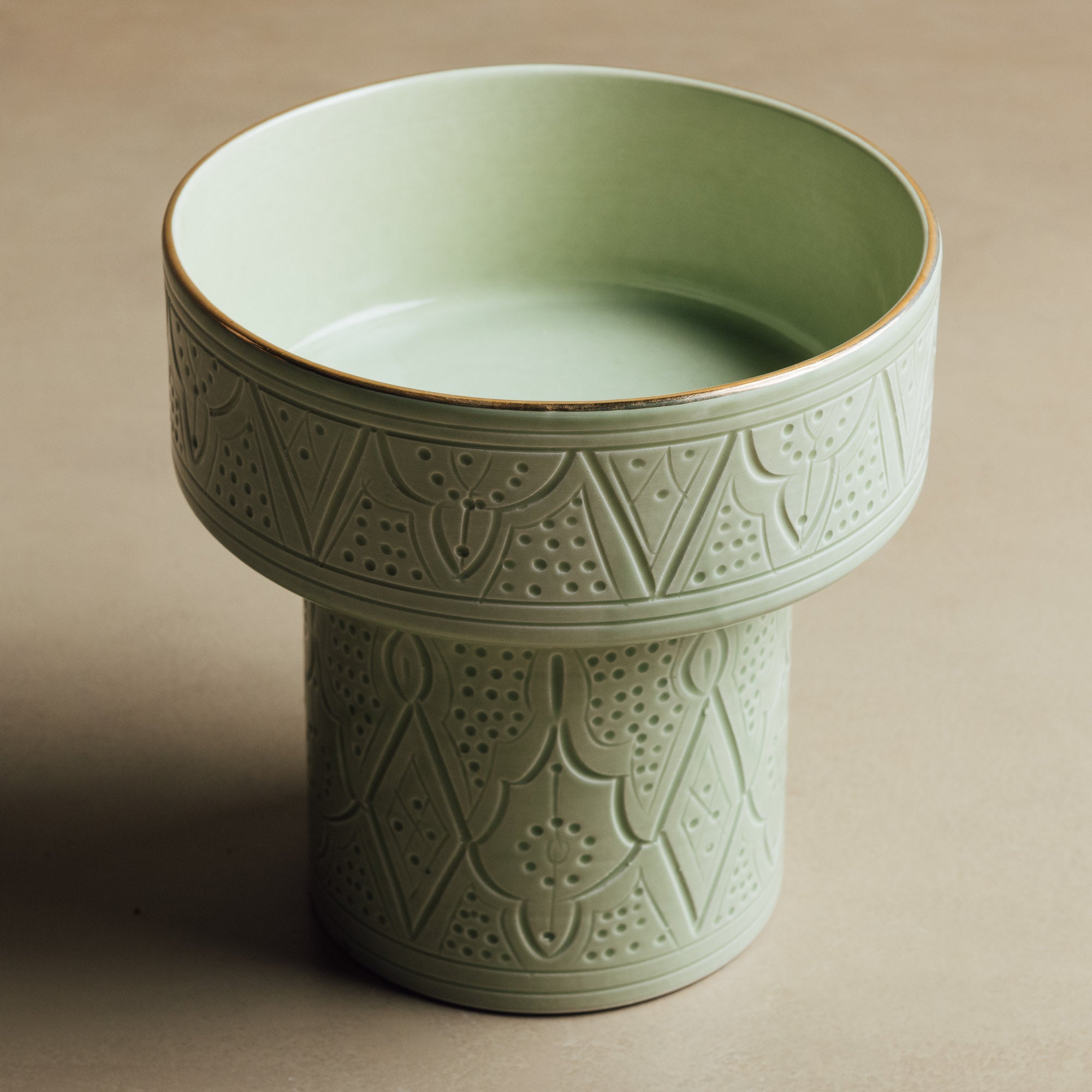Zagora Green Pedestal Bowl - Handcrafted with 12 Carat Gold Accents - Benisouk