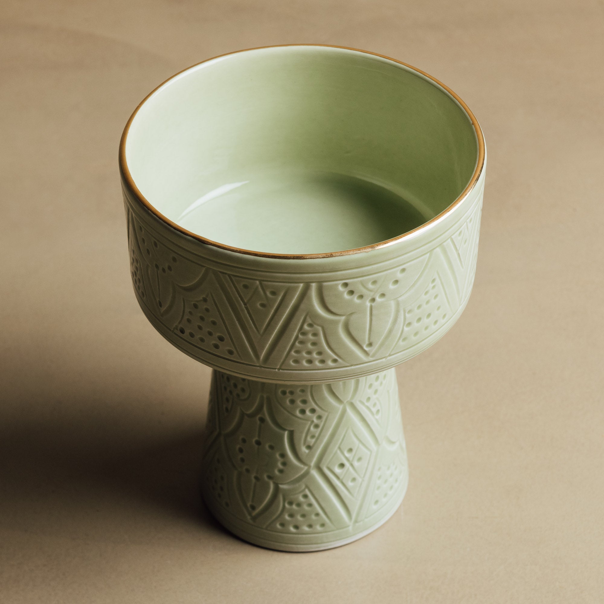 Zagora Green Pedestal Bowl - Handcrafted with 12 Carat Gold Accents - Benisouk