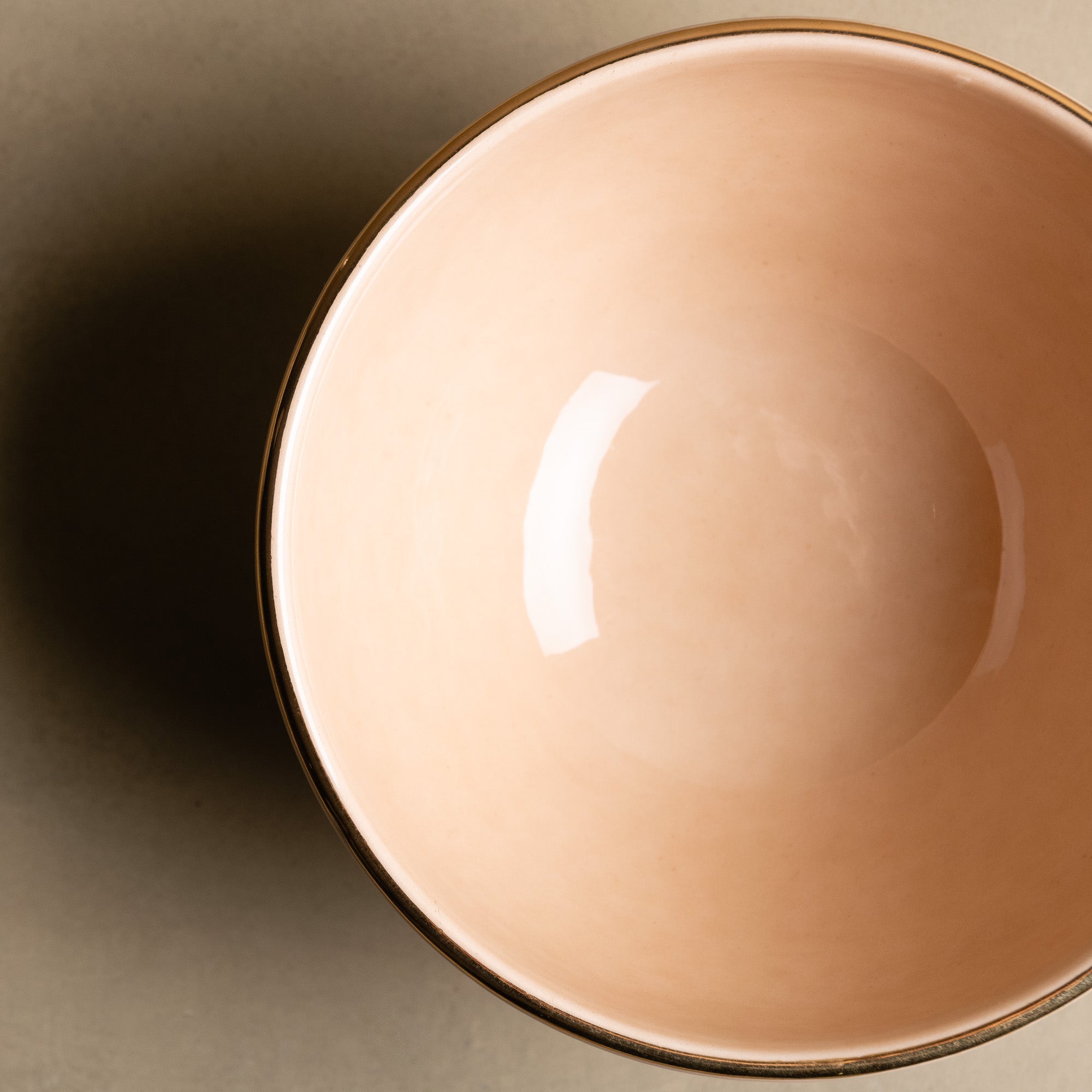 Zagora Sand Bowl - Moroccan Dinnerware Adorned with 12 Carat Gold Accents - Benisouk