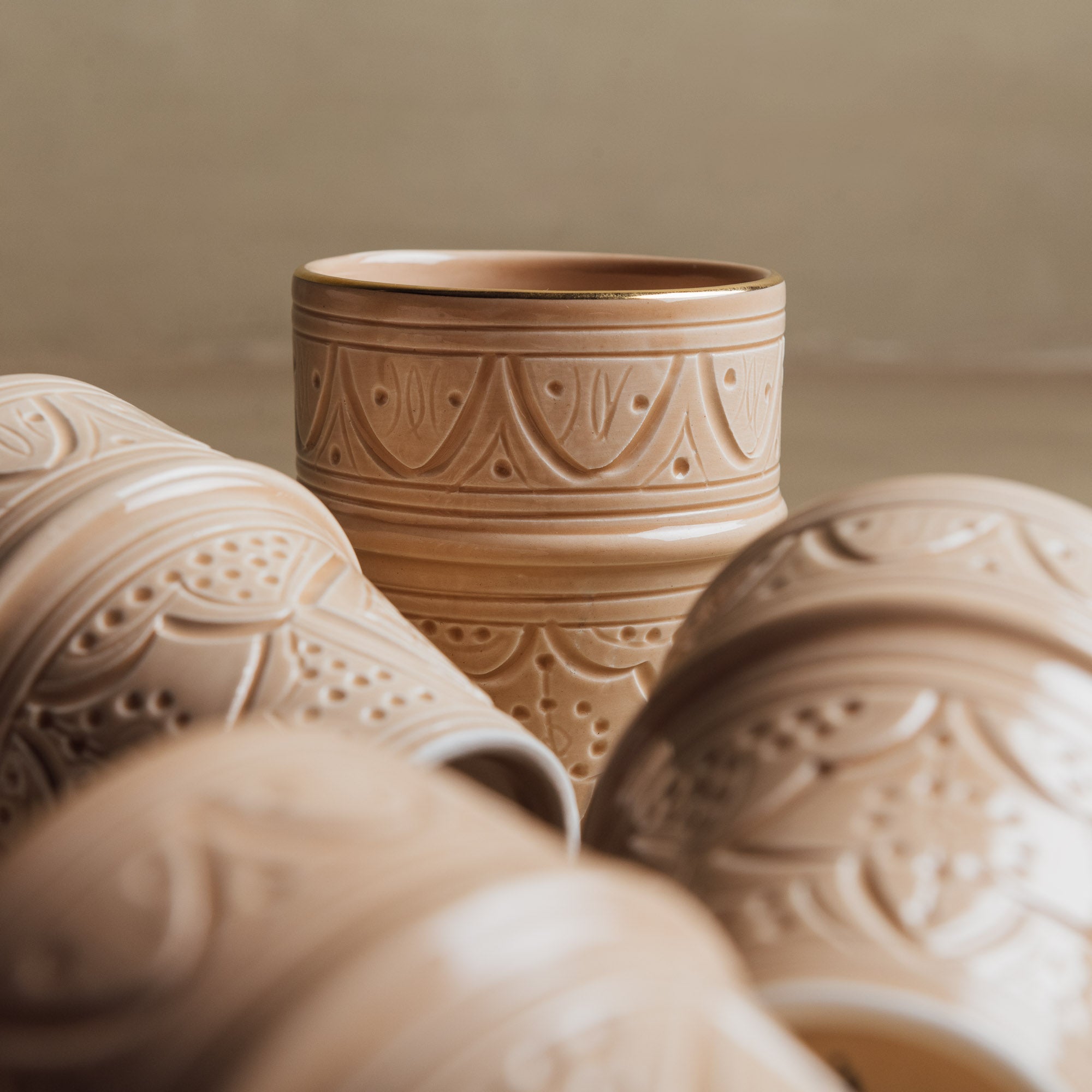 Zagora Sand Cup - Moroccan Dinnerware Adorned with 12 Carat Gold Accents - Benisouk