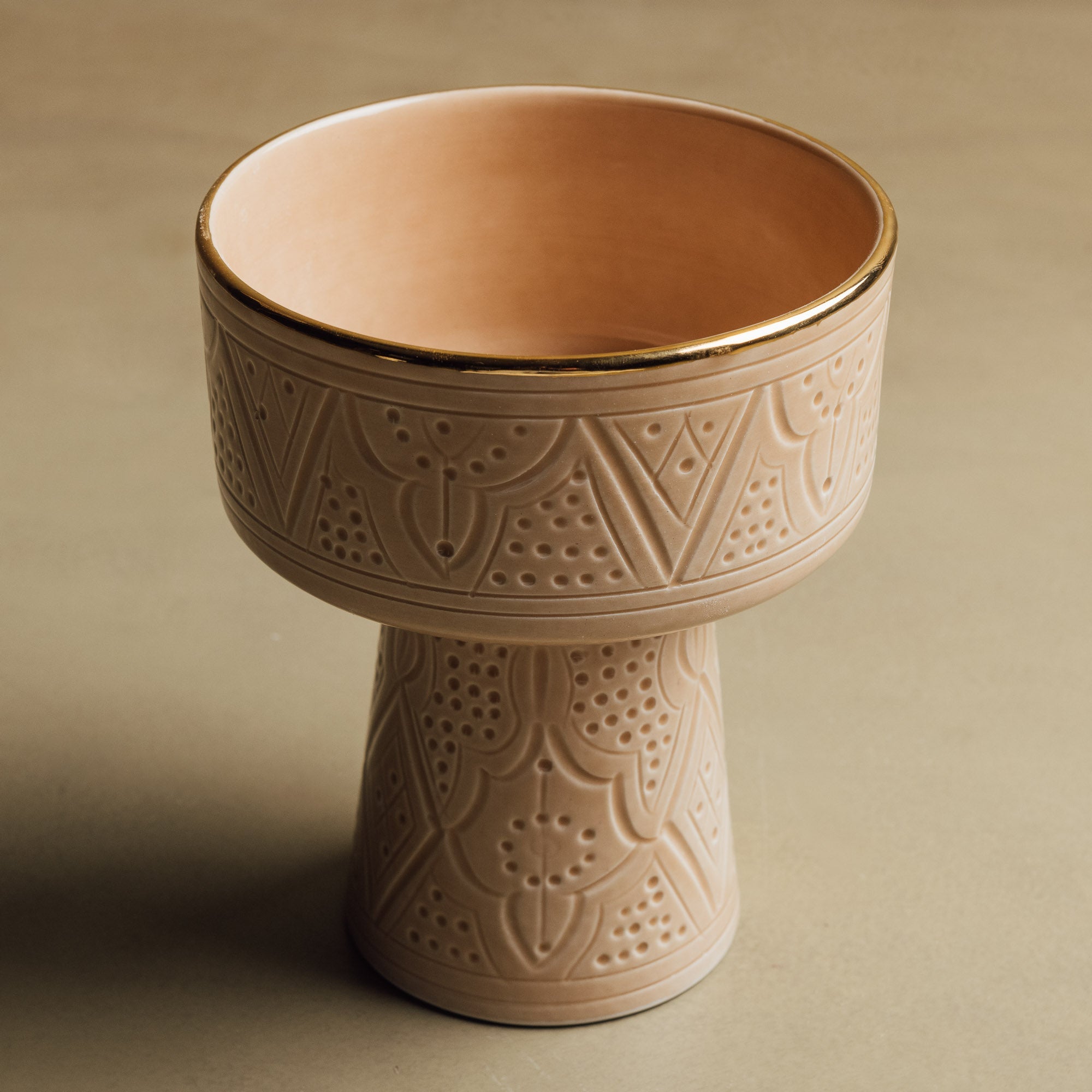 Zagora Sand Pedestal Bowl - Handcrafted with 12 Carat Gold Accents - Benisouk