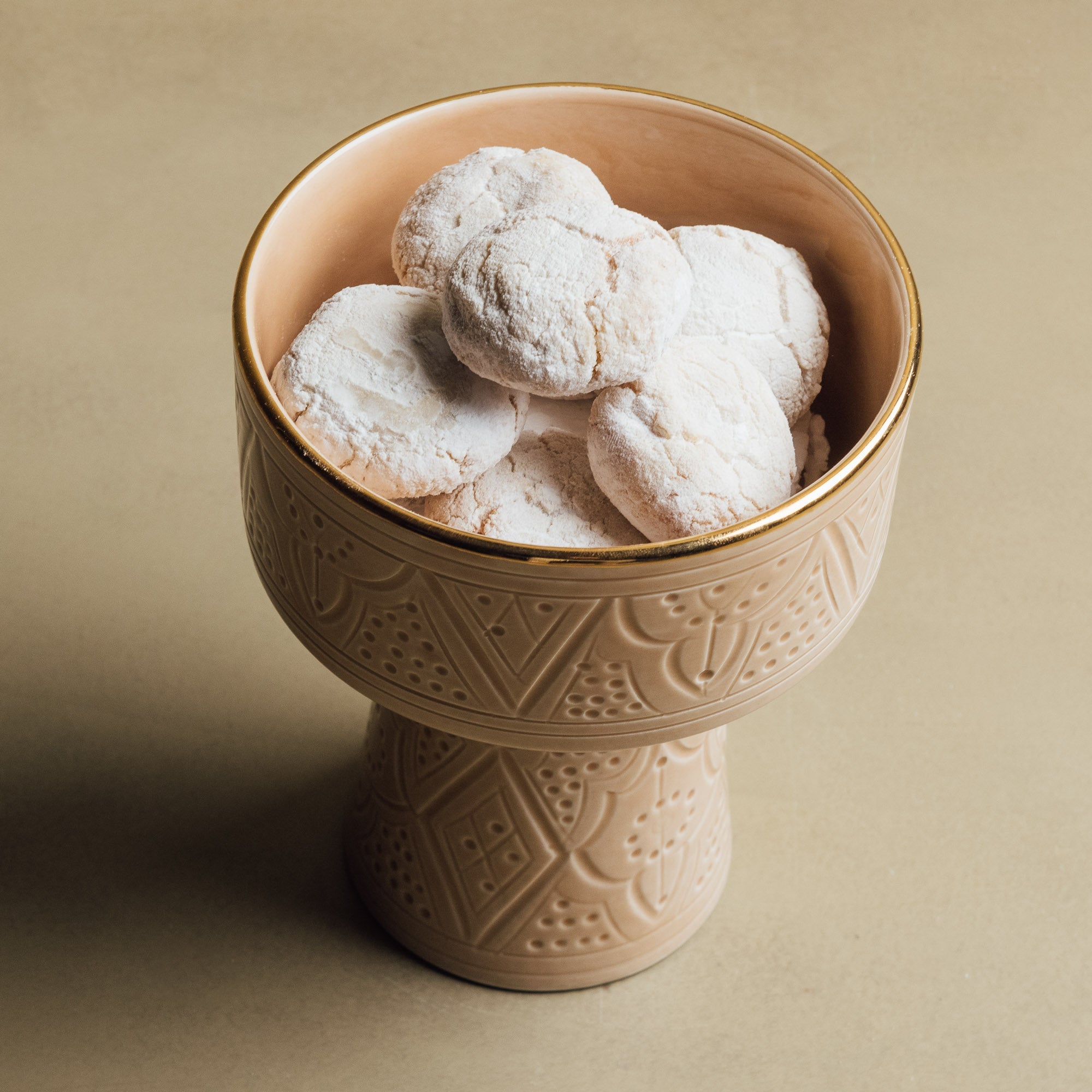 Zagora Sand Pedestal Bowl - Handcrafted with 12 Carat Gold Accents - Benisouk