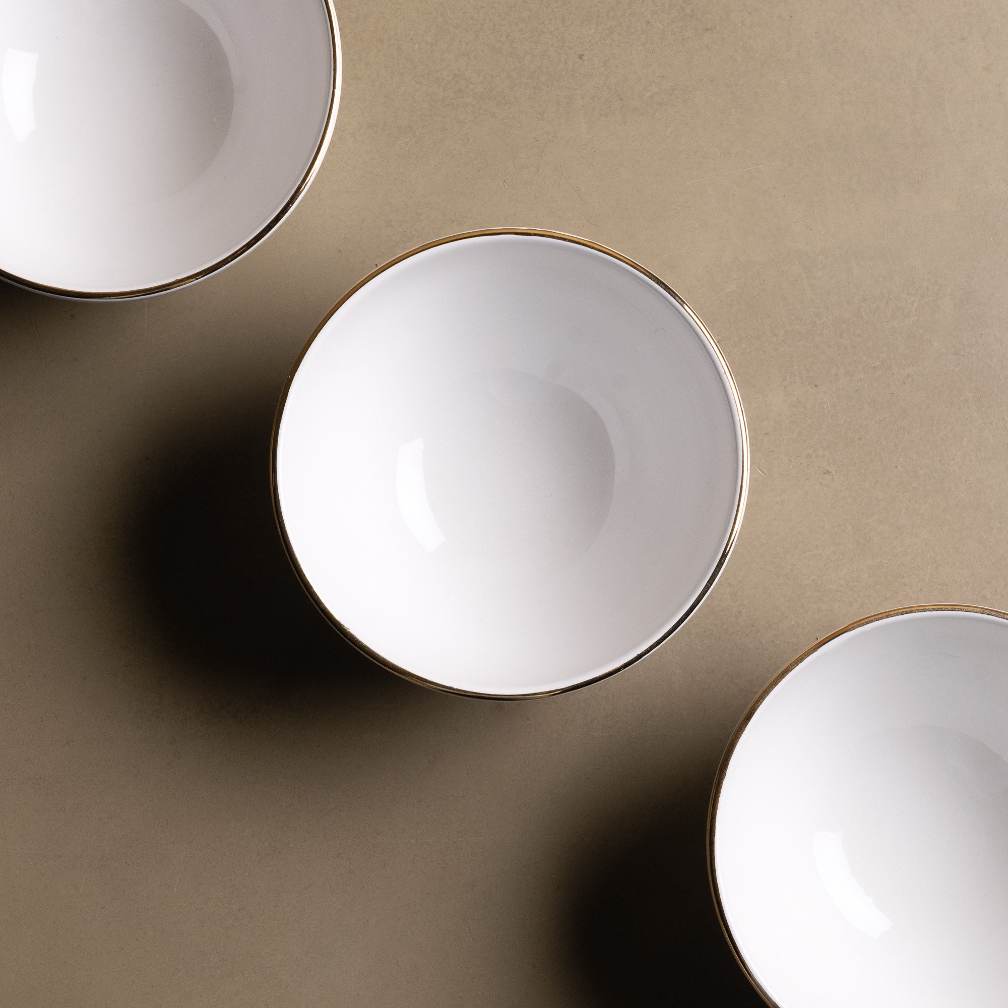 Zagora White Bowl - Moroccan Dinnerware Adorned with 12 Carat Gold Accents - Benisouk