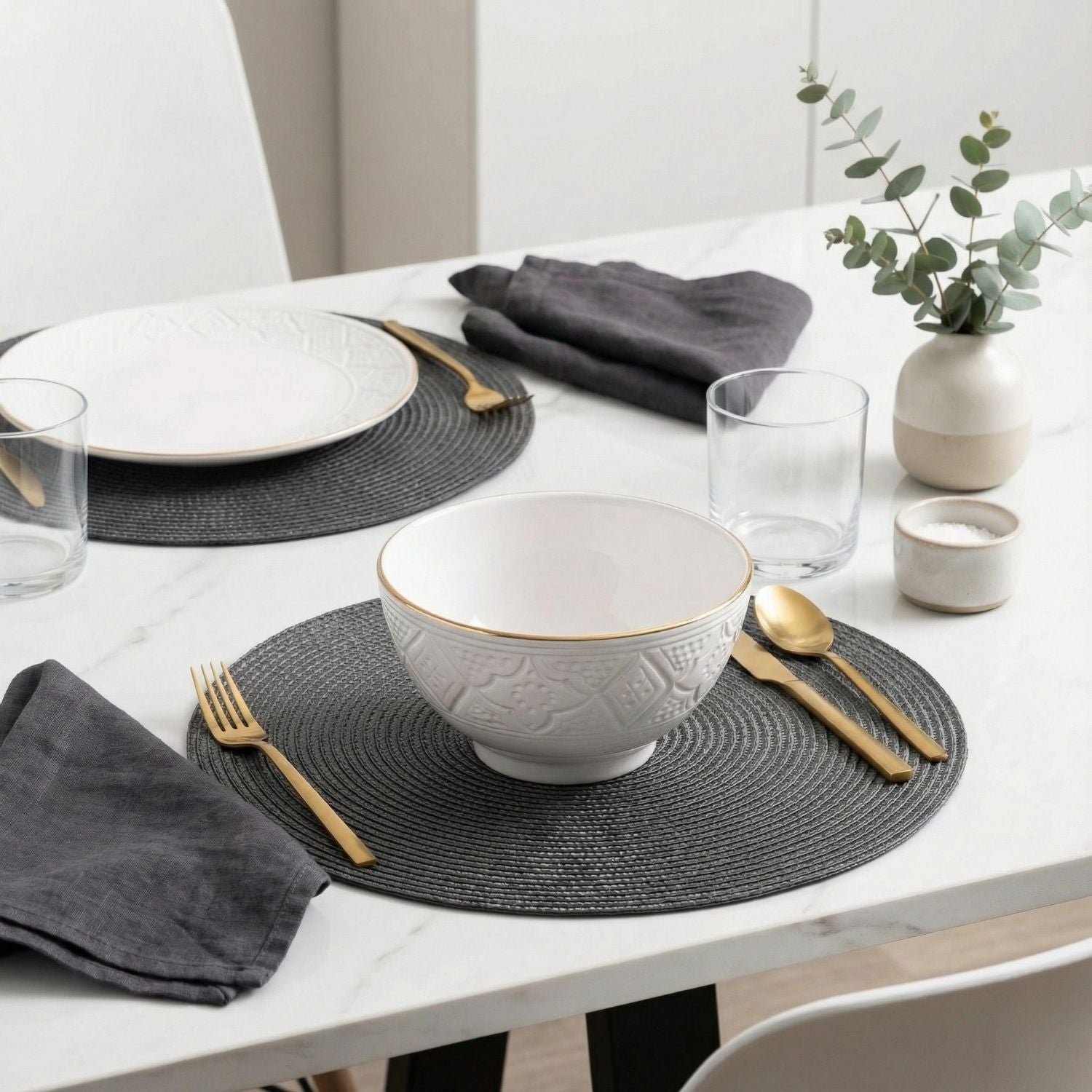 Zagora White Bowl - Moroccan Dinnerware Adorned with 12 Carat Gold Accents - Benisouk