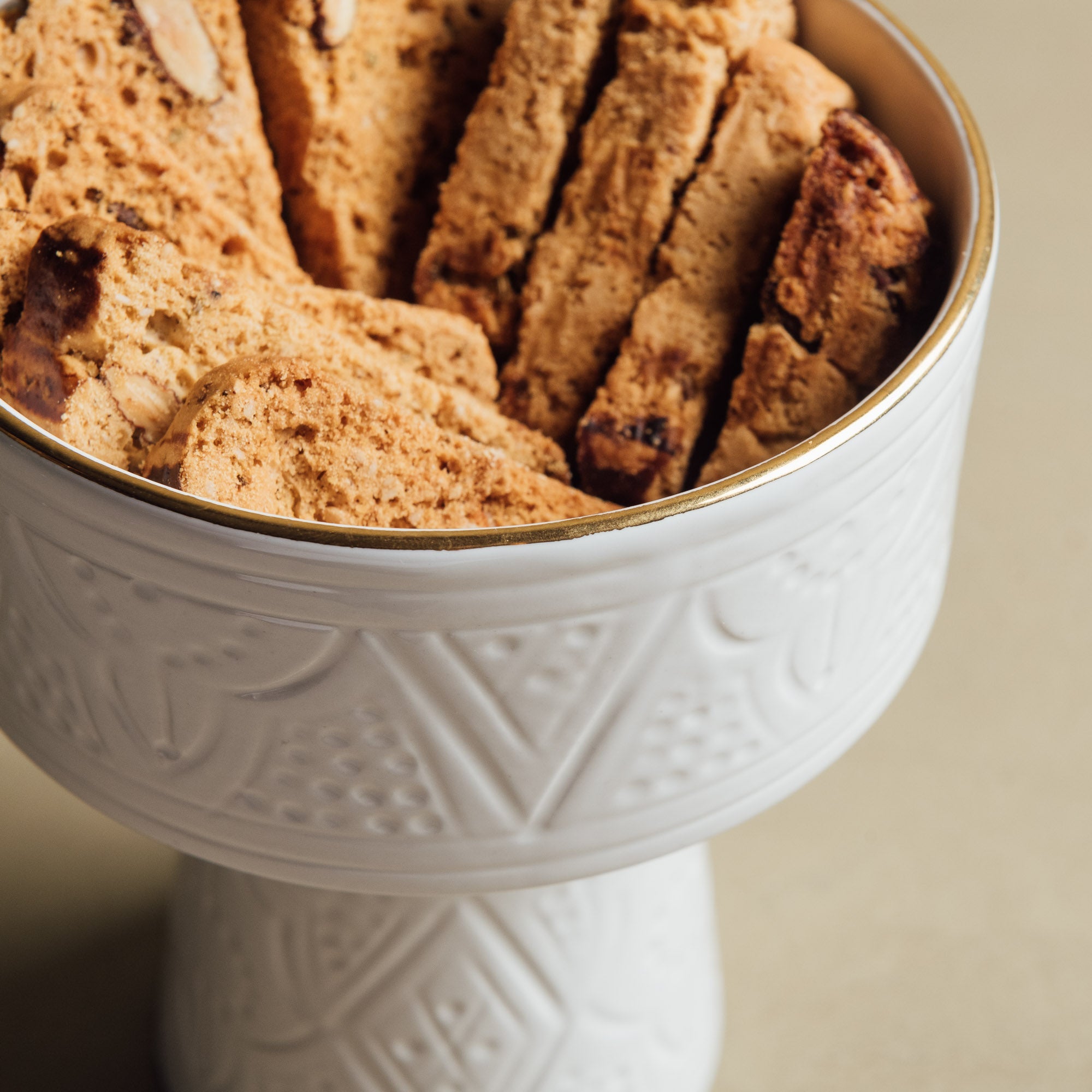 Zagora white Pedestal Bowl - Handcrafted with 12 Carat Gold Accents - Benisouk