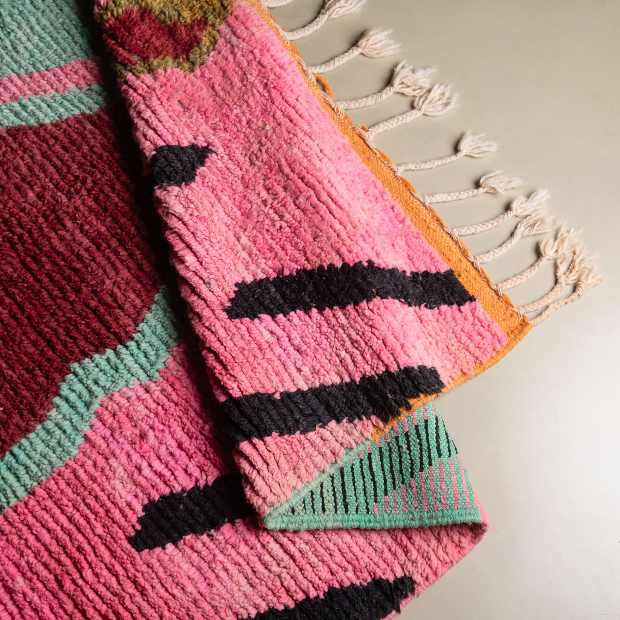 Zoubaida - vintage boujad rug - Benisouk