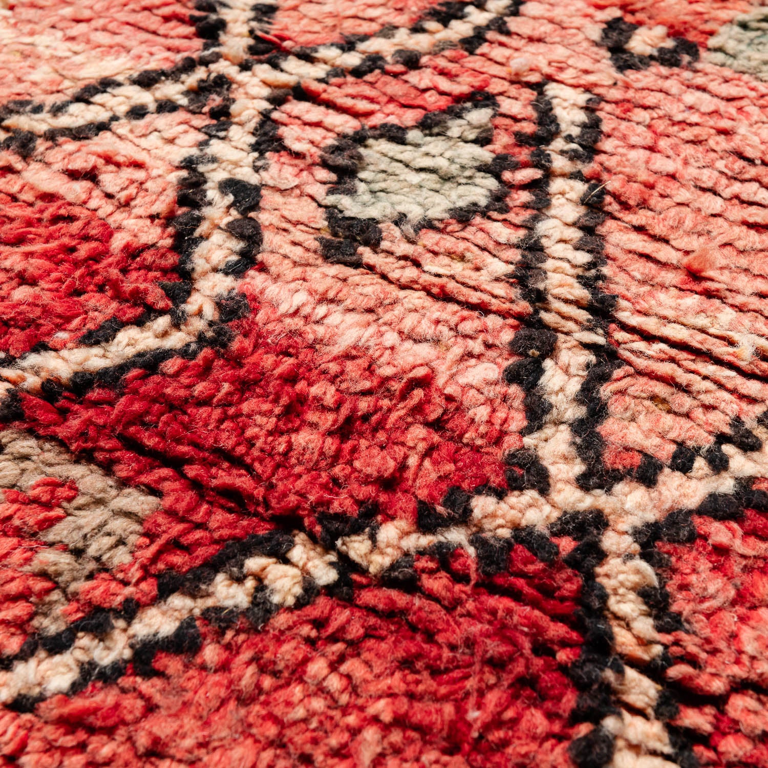 Zuhal - Vintage Moroccan runner rug