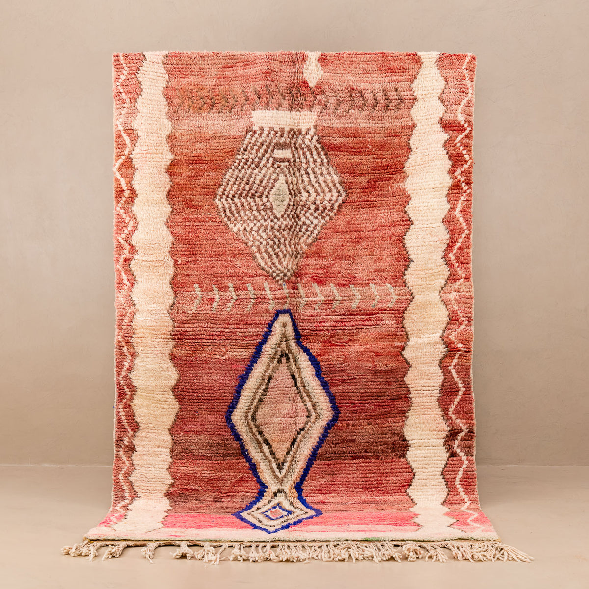 Inas - vintage boujad rug