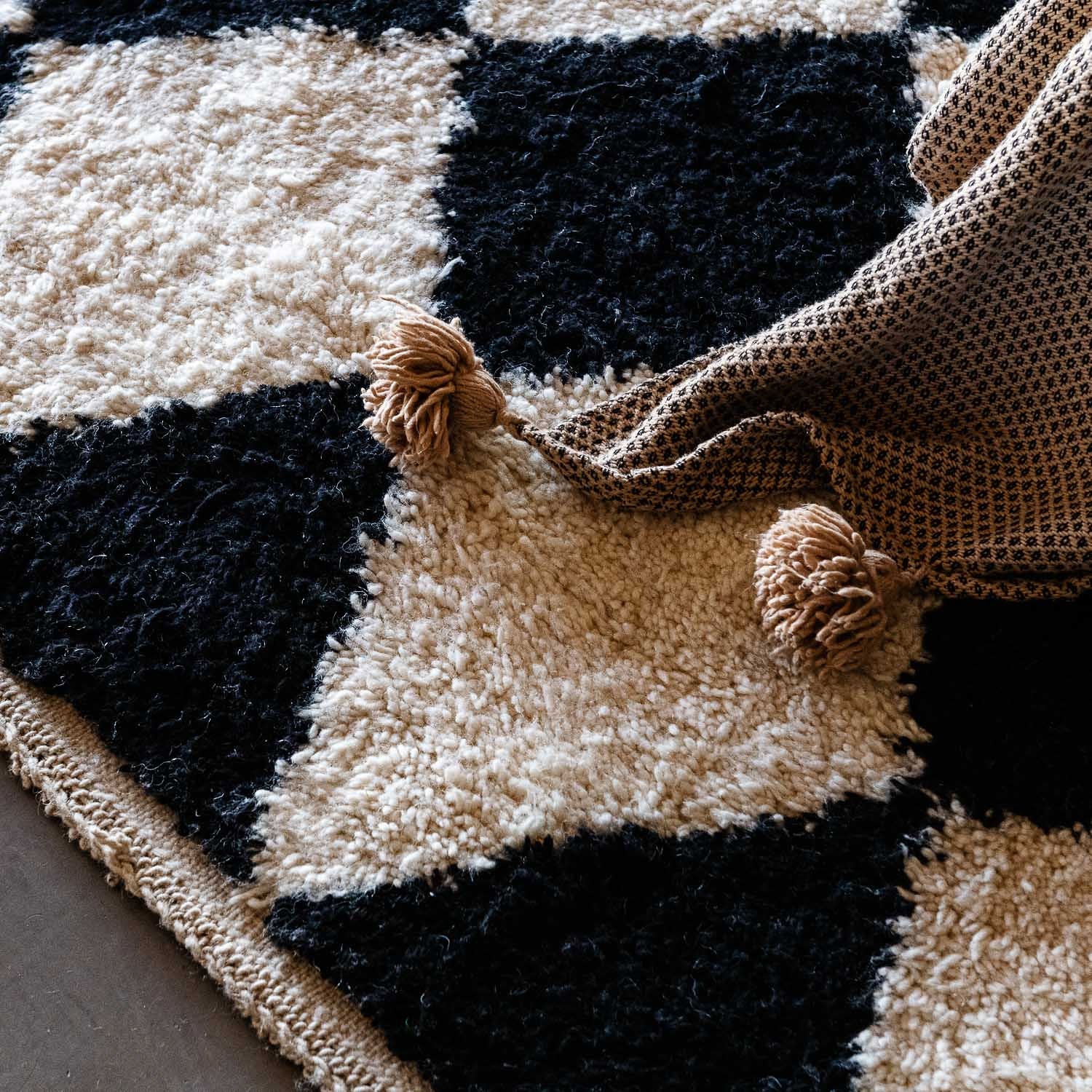 Zomorod - Shag Moroccan rug