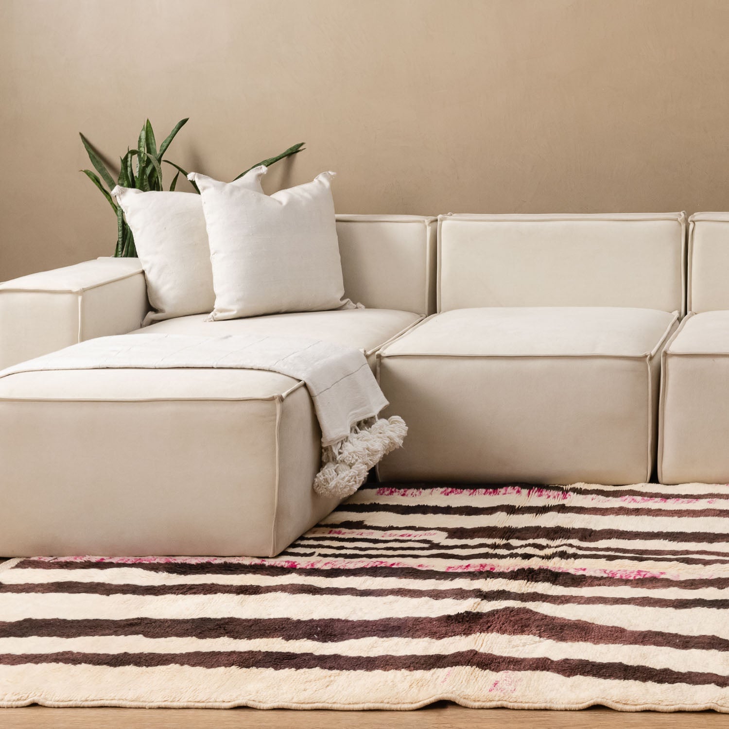 Afenis - beni ourain rug - Benisouk