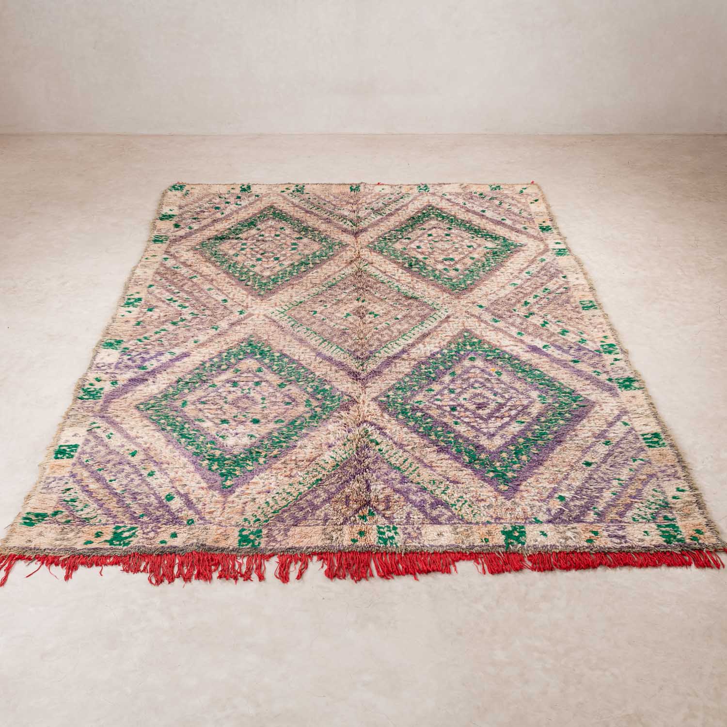 Amray - vintage beni mguild rug - Benisouk