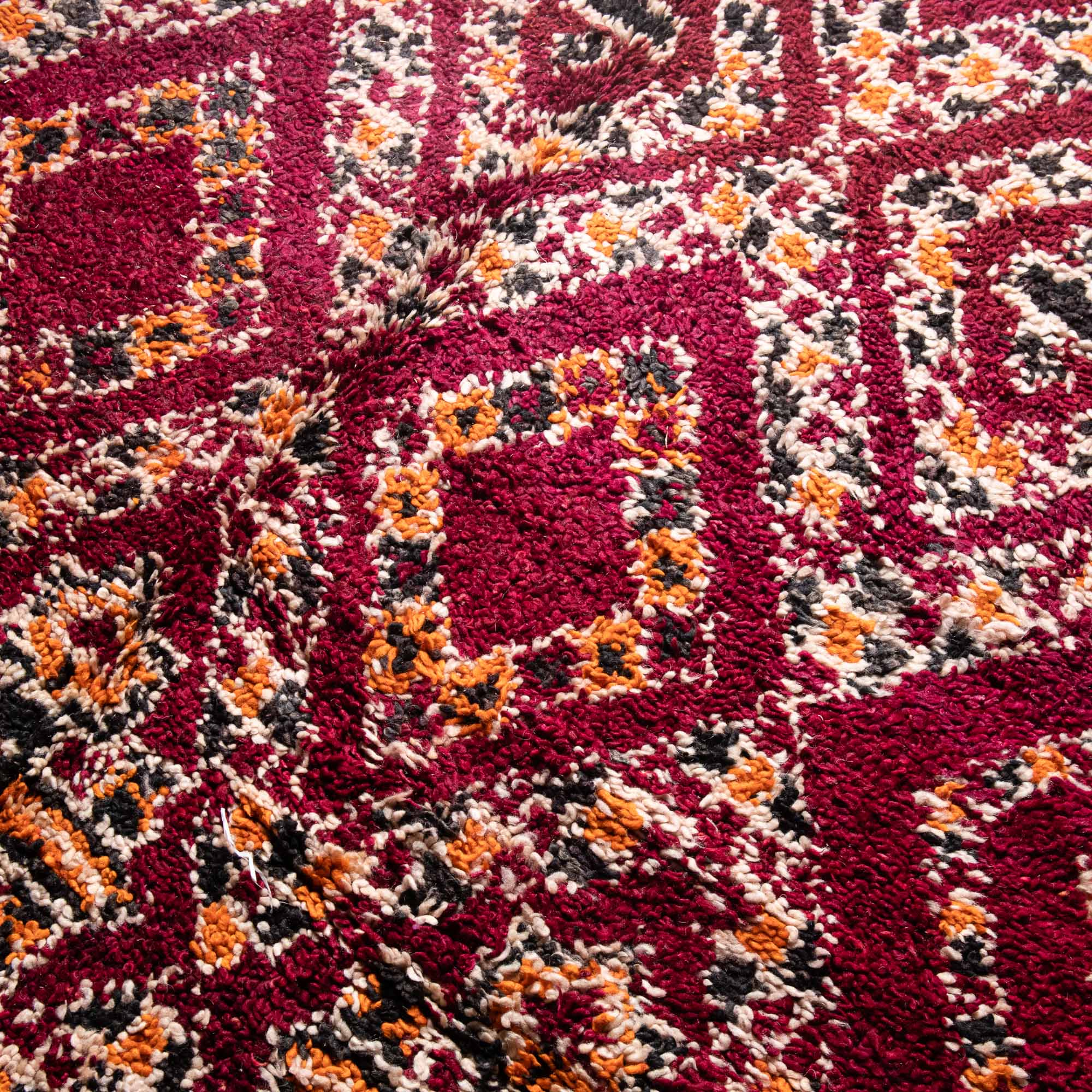 Anaba - vintage beni mguild rug - Benisouk