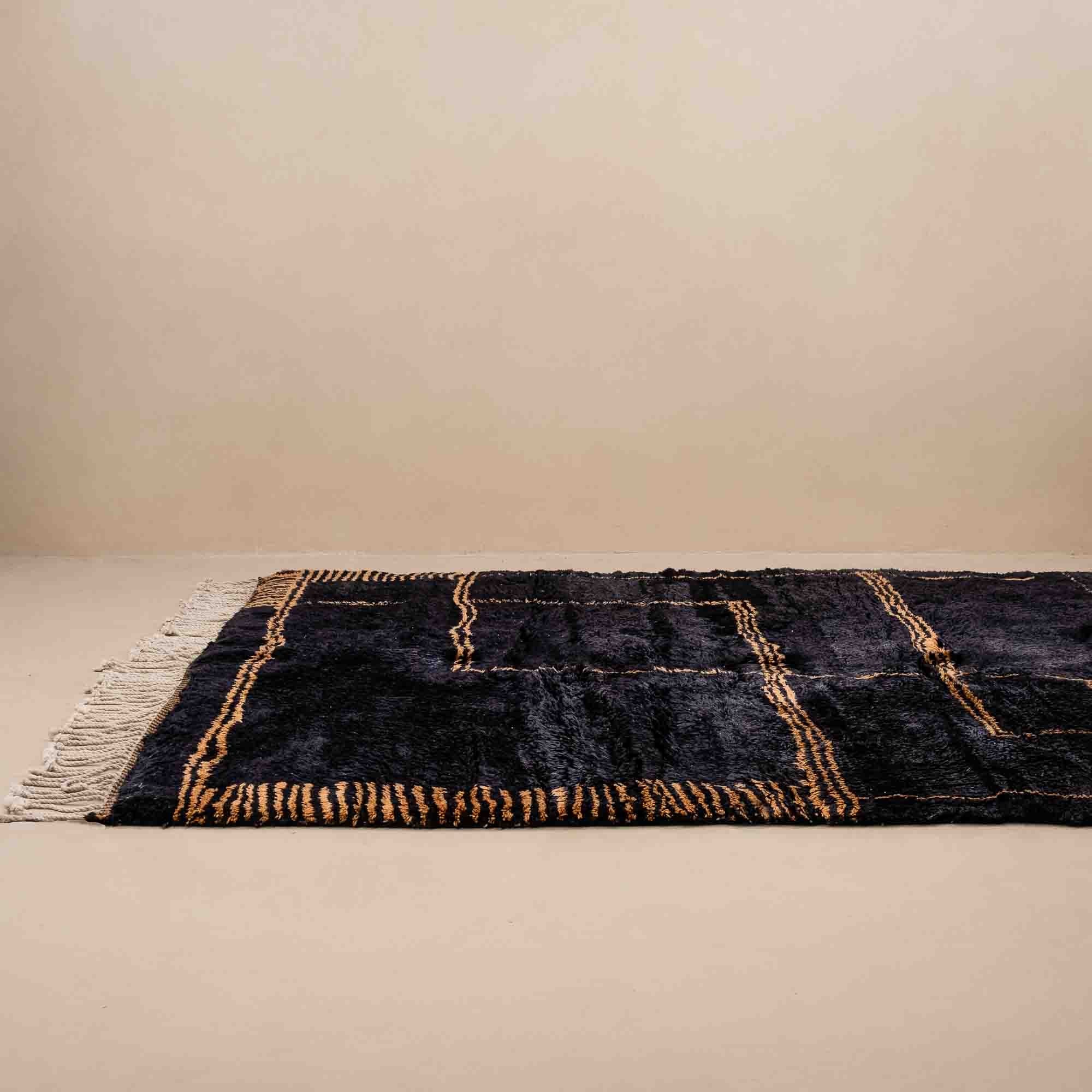 Black Sands Mirage - Luxury Shag Moroccan Rug - Benisouk