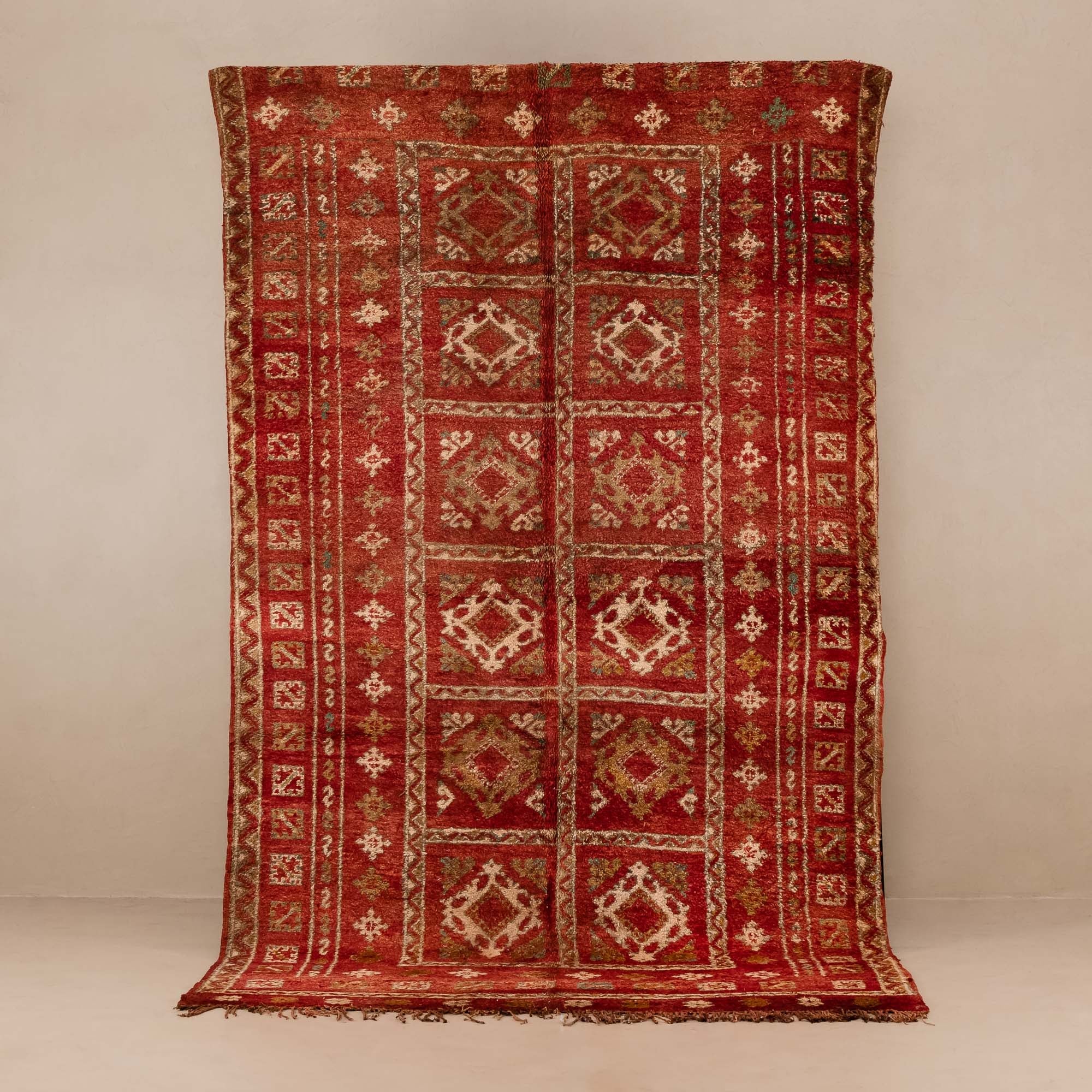 Chemsy - vintage boujad rug - Benisouk