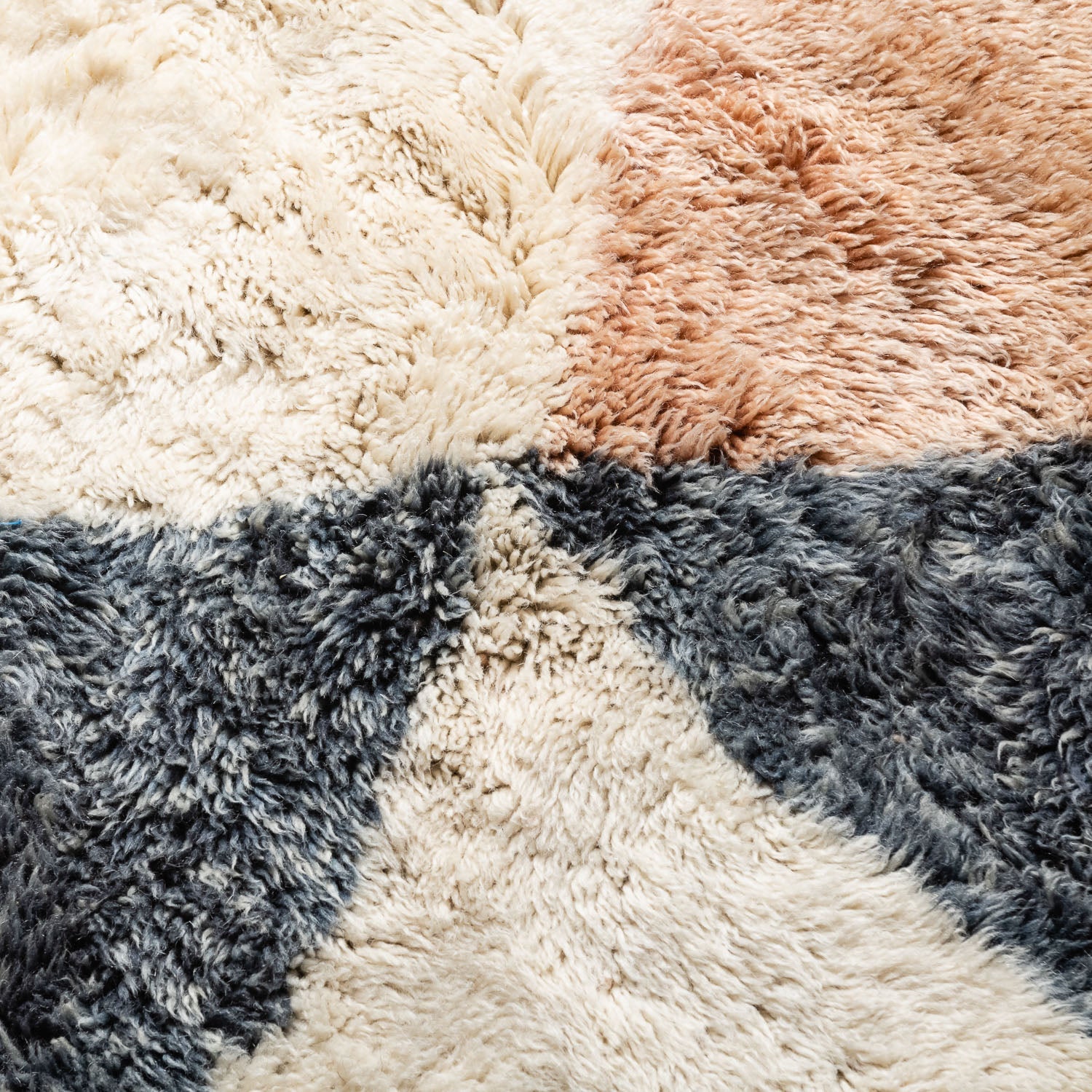 Collapse - Luxury Shag Moroccan Rug - Benisouk