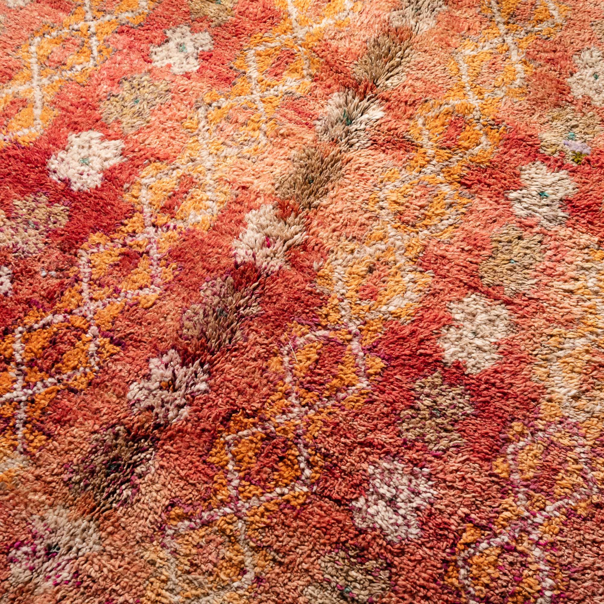 Dihinna - vintage boujad rug - Benisouk