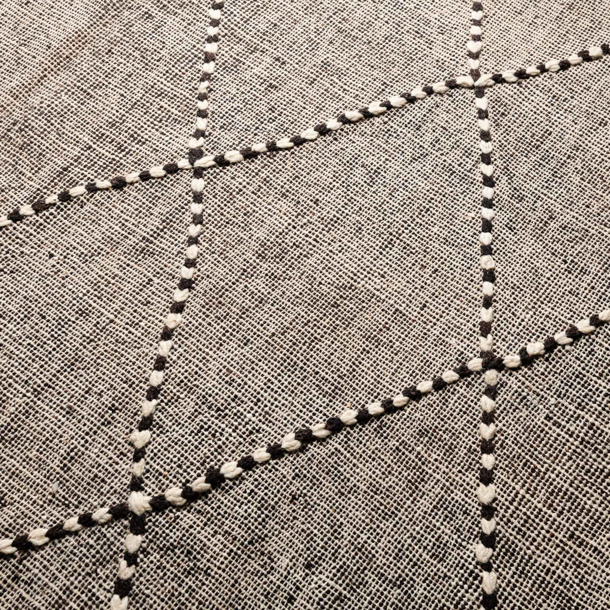 Faraoula - taznakht kilim rug - Benisouk