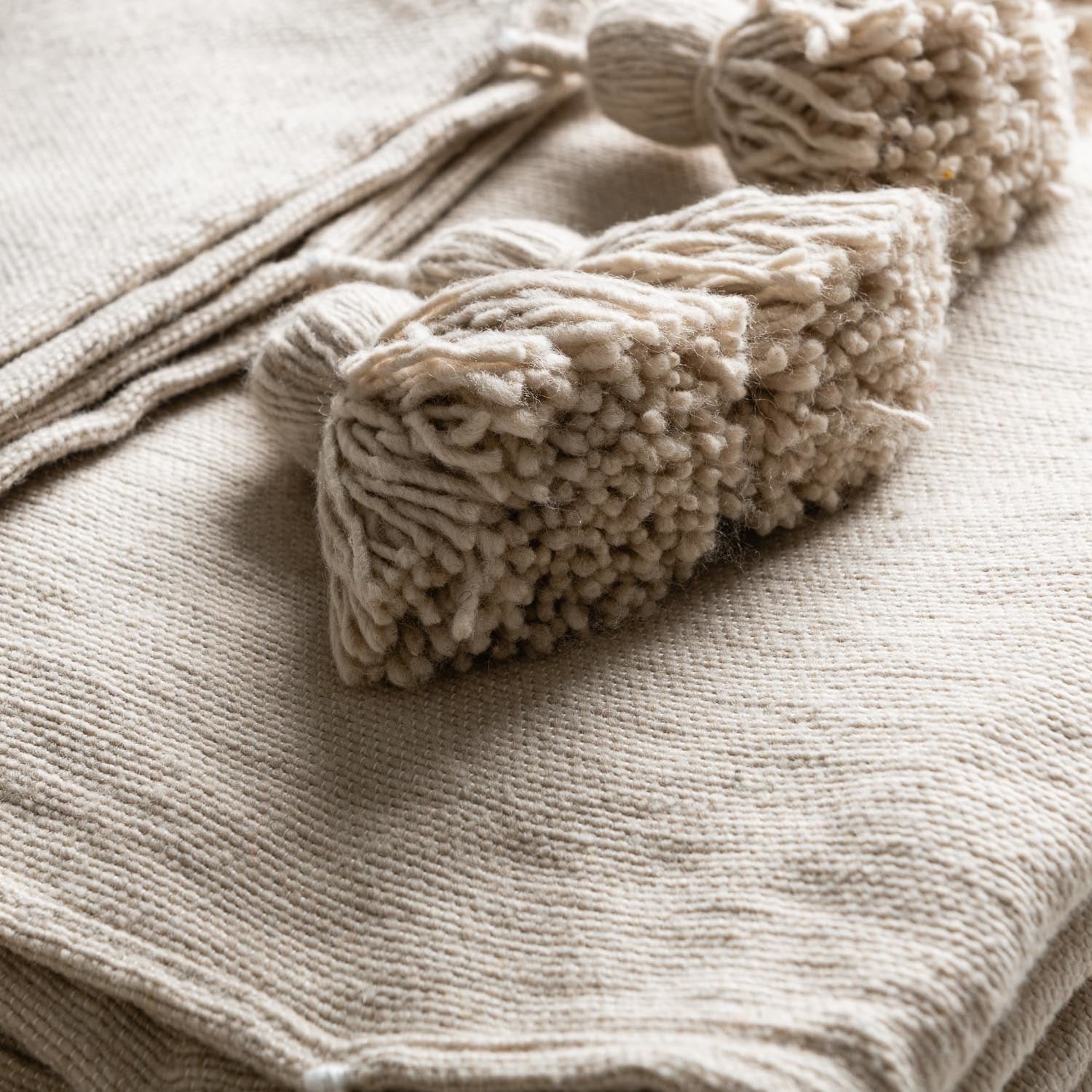 Moroccan Pom Pom Blanket - Beige - Benisouk