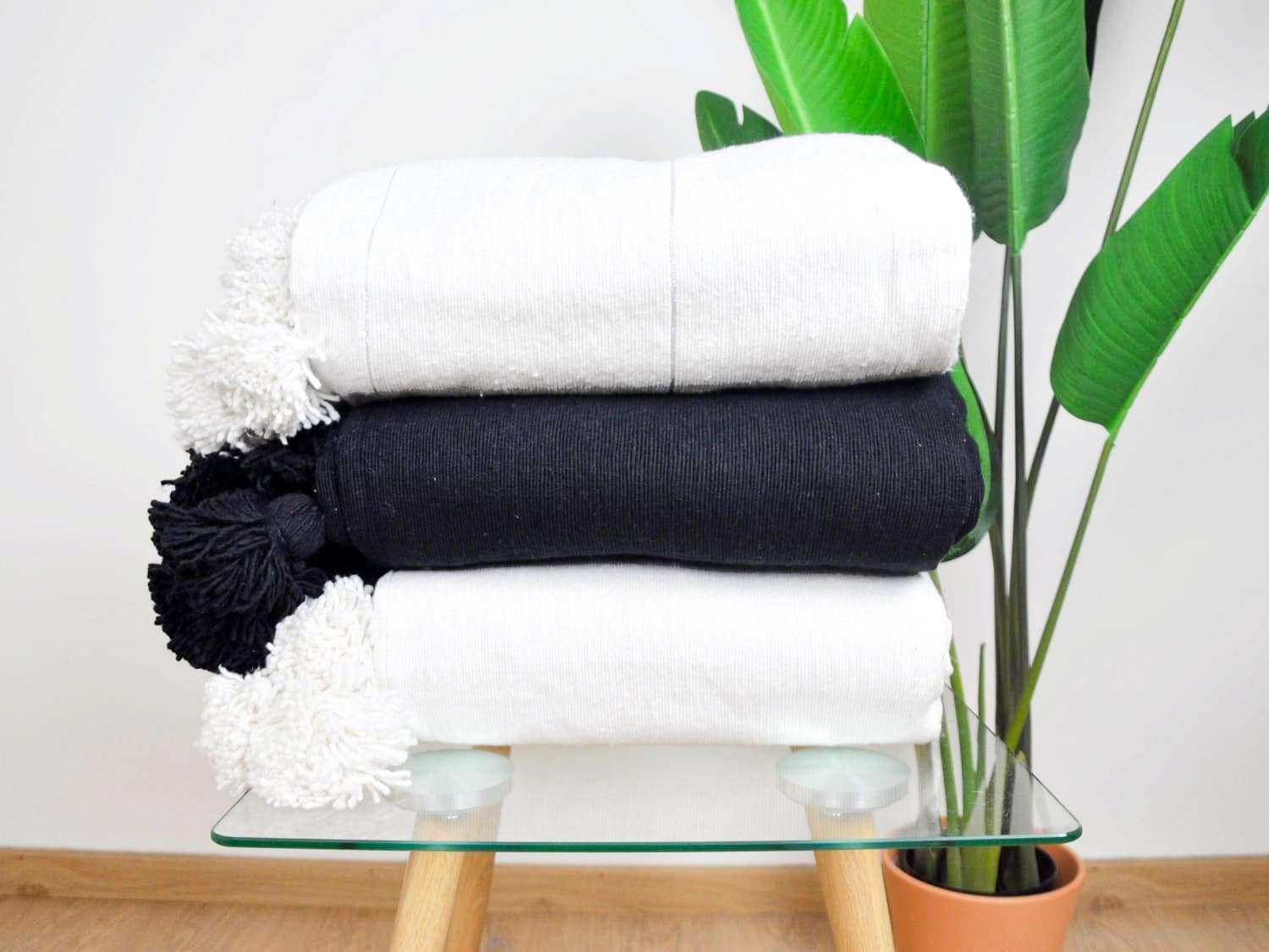 Moroccan Pom Pom Blanket - Black & Silver - Benisouk