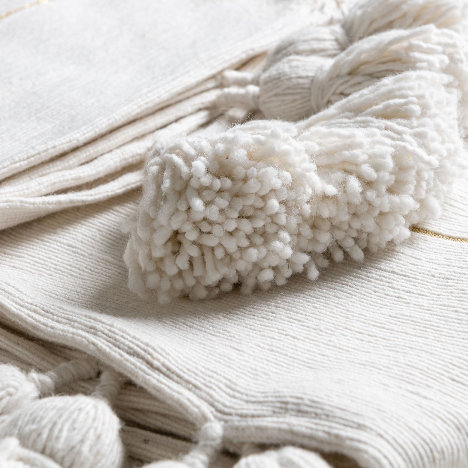 Moroccan Pom Pom Blanket - White & Gold - Benisouk